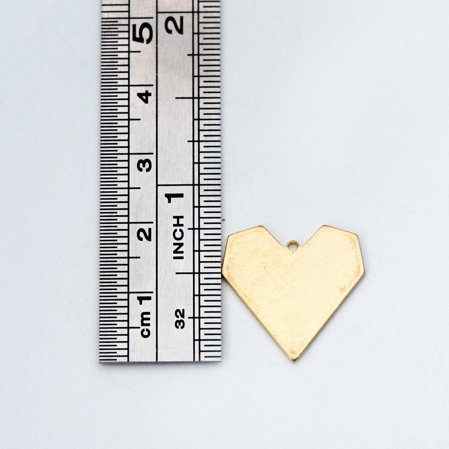 20pcs Raw Brass Heart Charm Pendants 19mm, Brass Findings Wholesale (RB-161)