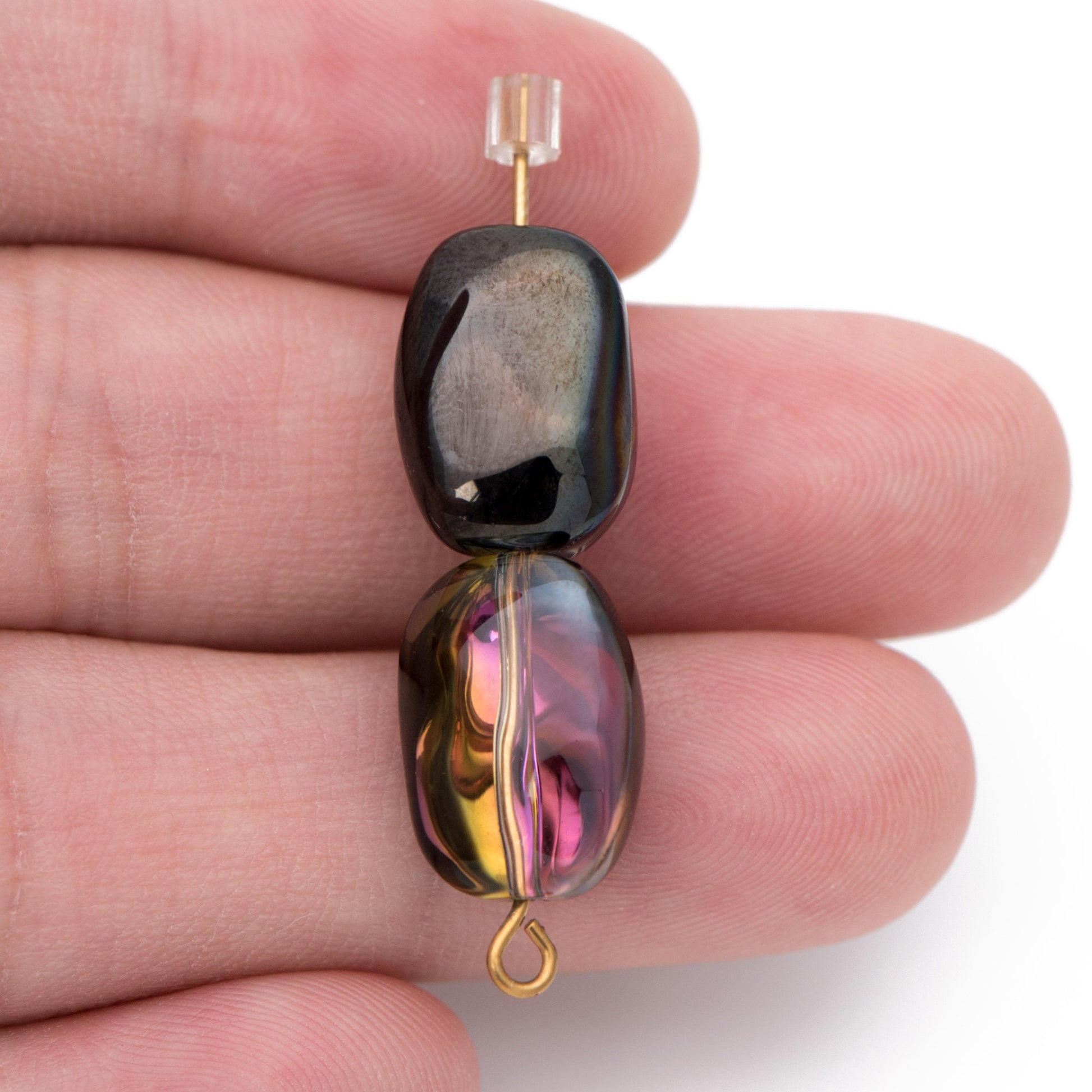 30pcs Faceted Glass Unique Beads, Stone Shaped Crystal beads 15mm, Sparkly Black Rose (GM-035-3)