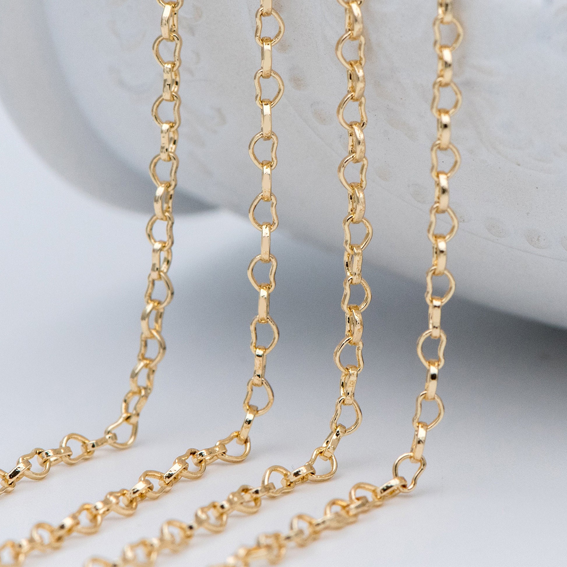 Gold plated Brass Heart Chains 2.2mm, DIY Necklace Chain Findings Wholesale (#LK-278)/ 1 Meter=3.3 ft