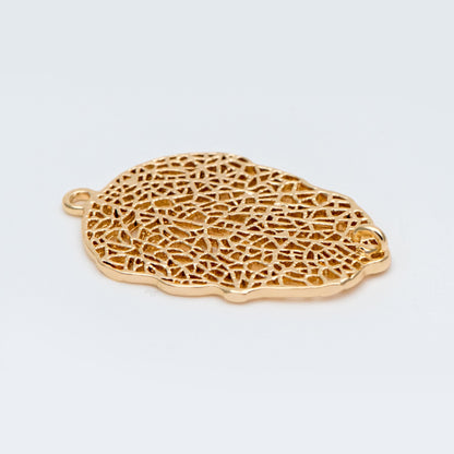 10pcs Gold Filigree Leaf Pendant Connectors, 18K Gold plated Brass Leaf Charms (GB-1010-D)