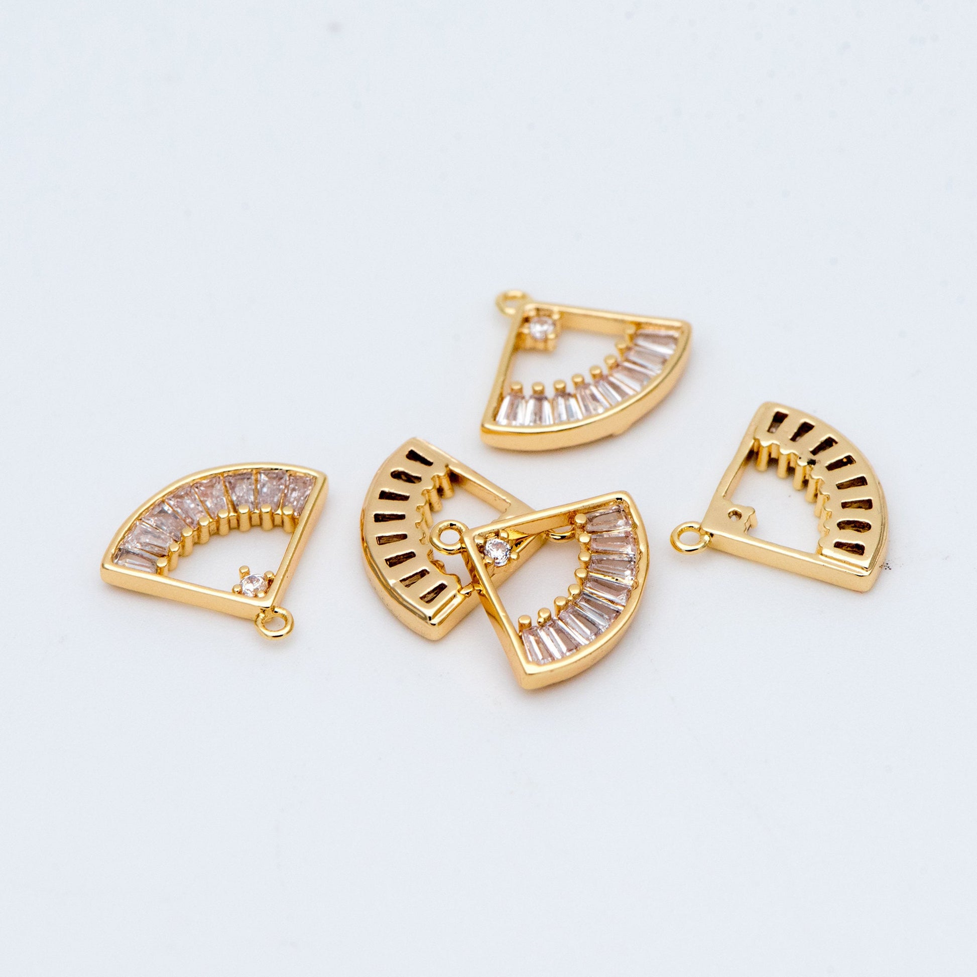 10pcs CZ Pave Gold Fan Shaped Charm 13x11mm, 18K Gold plated on Brass (GB-687)