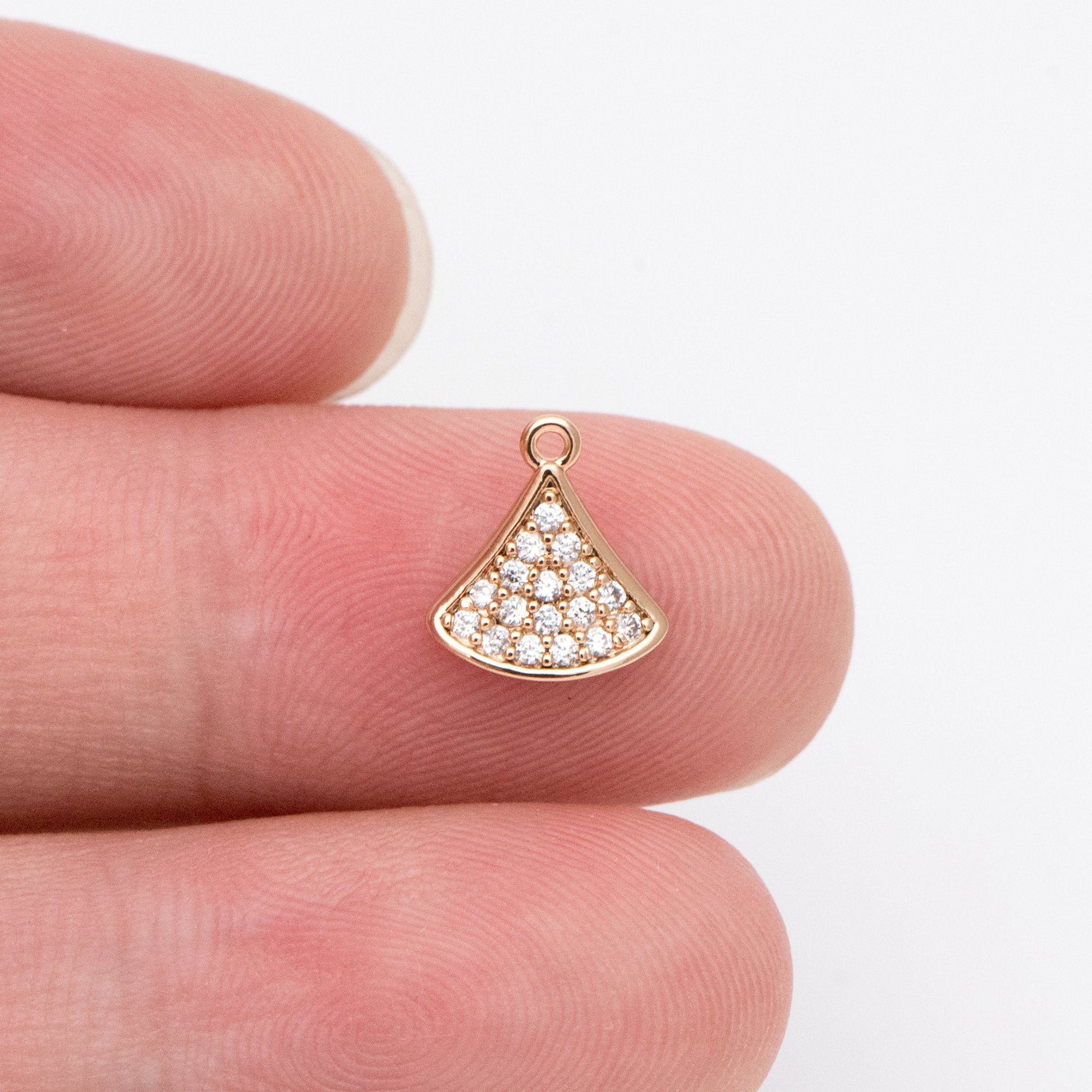 4pcs CZ Pave Gold Fan Shaped Charm Connectors 9mm, 18K Gold plated on Brass (GB-735)