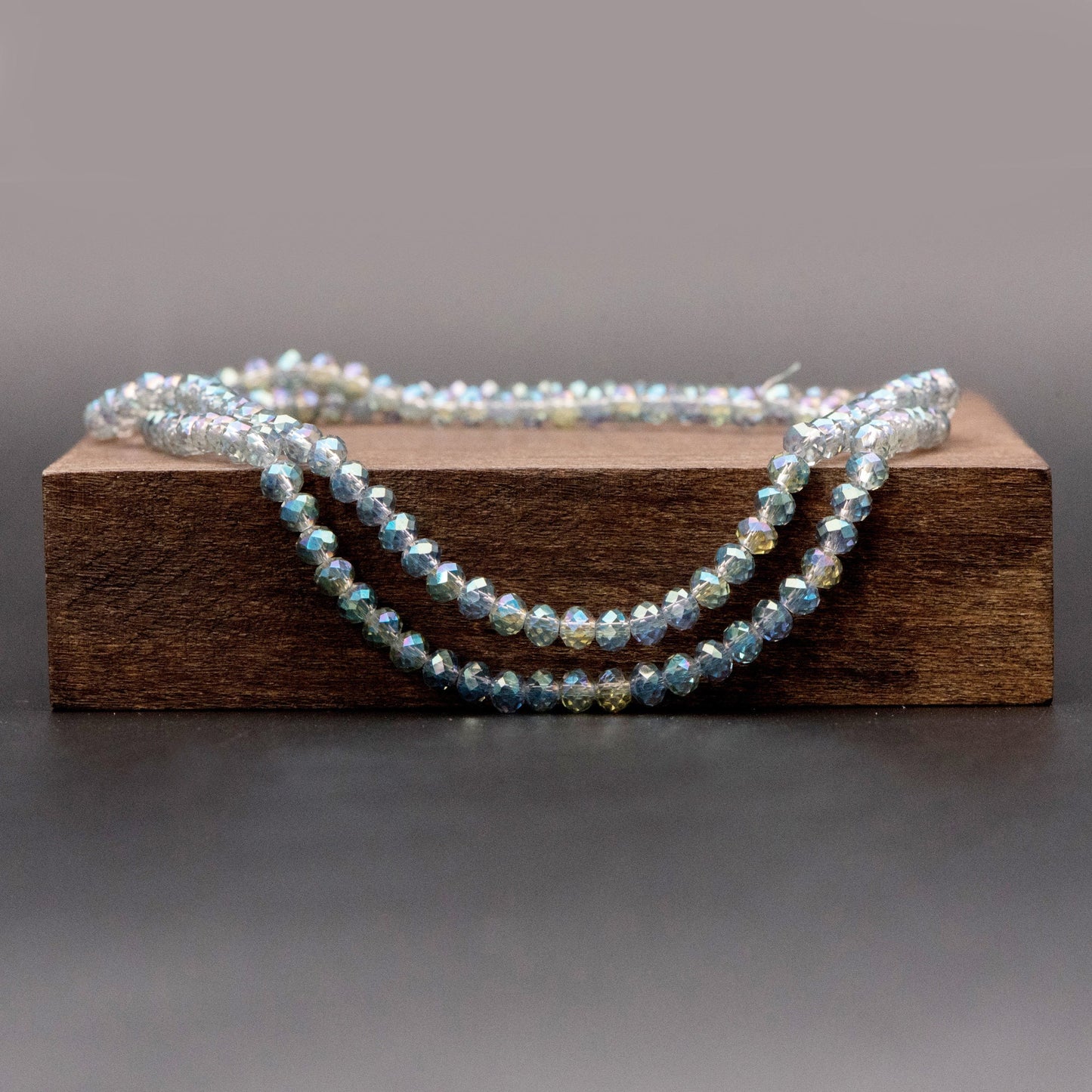 Faceted Rondelle Glass Crystal Beads Green 3x4mm-BZ04-82 / 140Pcs