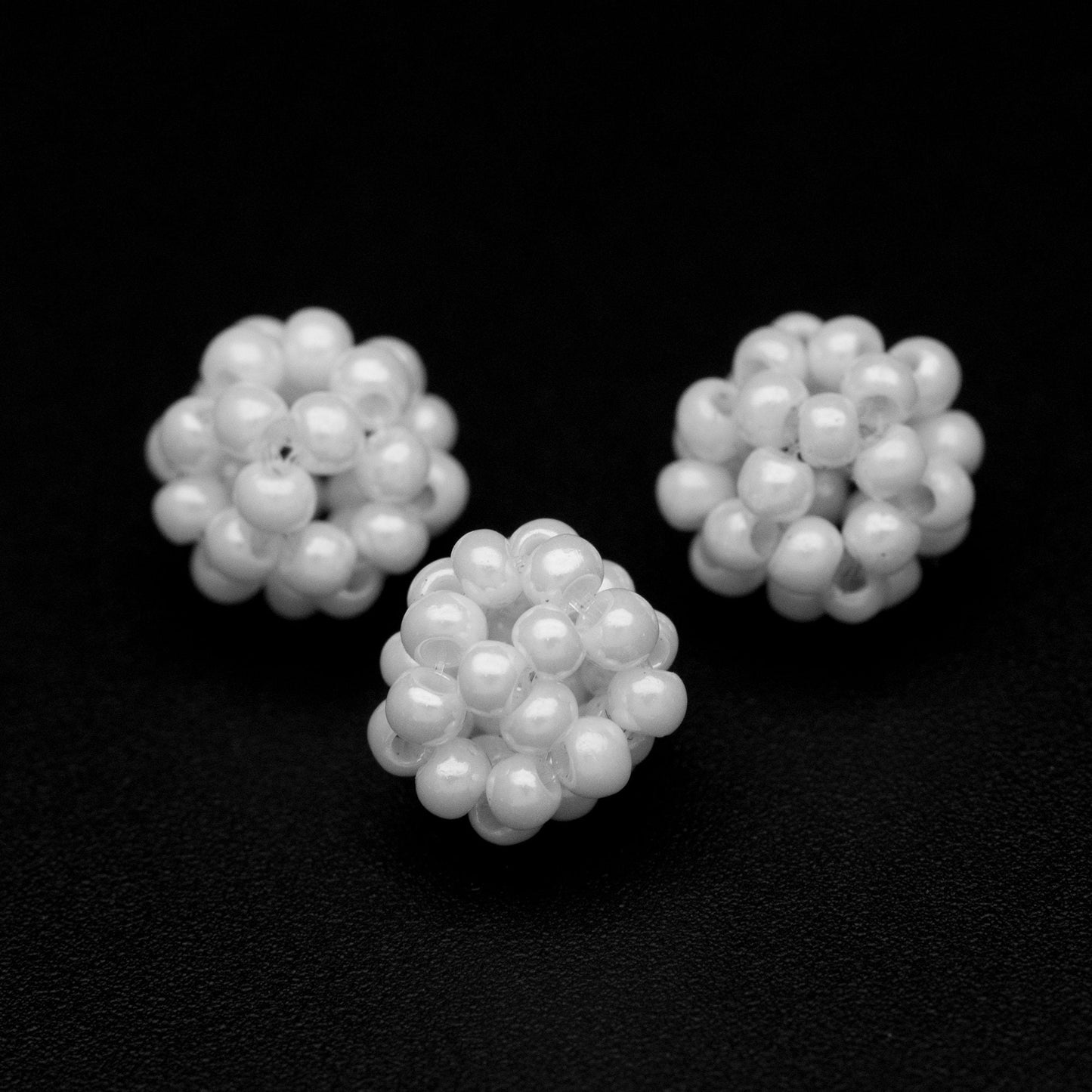 10pcs Japan Miyuki Seed Glass Beadd Cluster 8mm, White Beaded Ball Charm Pendants (RM-44)