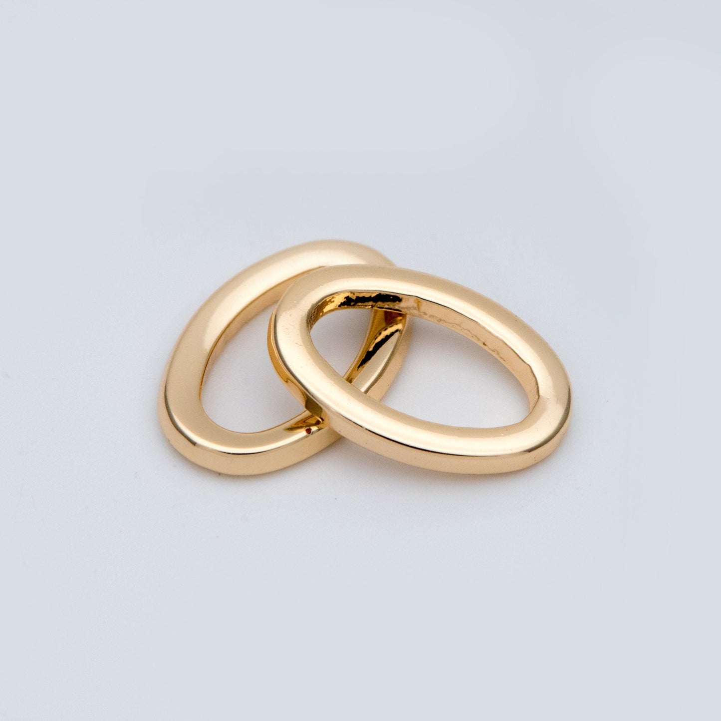 10pcs Gold/ Silver Oval Link Charms 15x10mm, Gold/ Rhodium plated Stainless Steel, Geometric Thick Hoop Connector Pendants (GB-752)