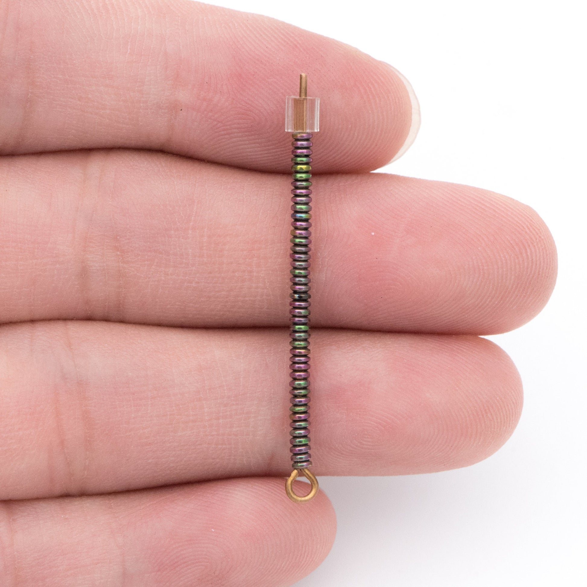 500pcs Hematite Seed Beads, Delicate Rondelle Spacer Beads 2x1mm, Metal Green (#V6093-2)