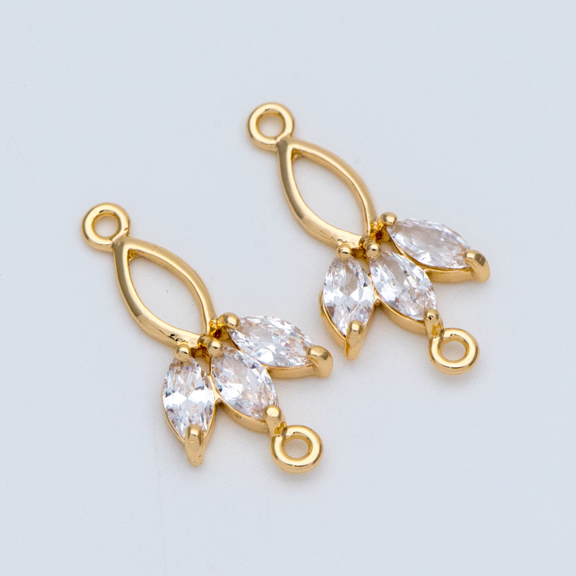 10pcs CZ Pave Leaf Charm Connectors 21x10mm (GB-3670-G)