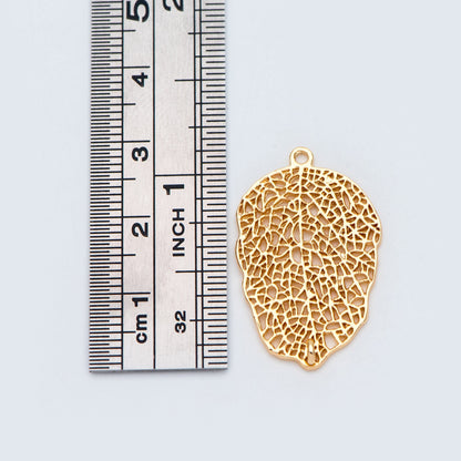10pcs Gold Filigree Leaf Pendant Connectors, 18K Gold plated Brass Leaf Charms (GB-1010-D)