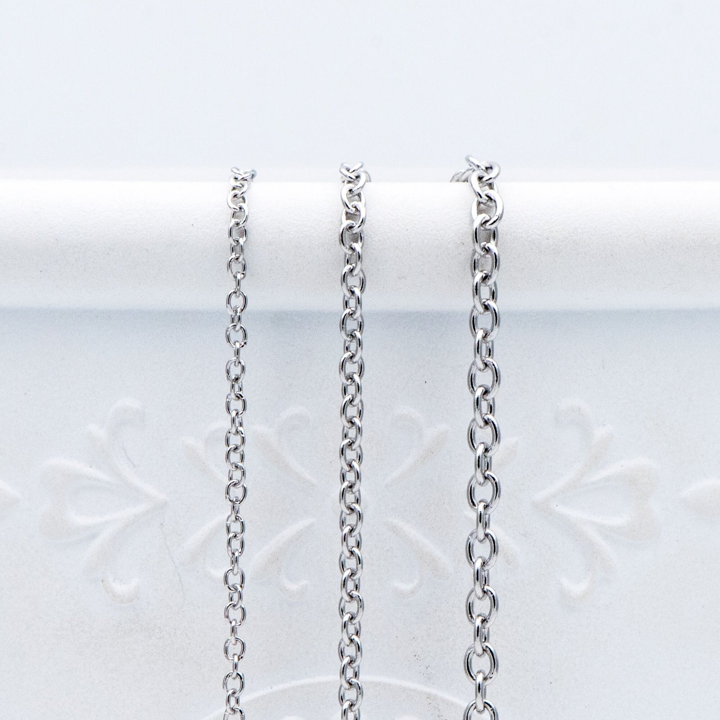 Stainless Steel Oval Cable Chains, Silver tone Dainty Chain 1.3/ 1.6/ 2mm, Color Not Tarnish (#LK-292)/ 1 Meter=3.3 ft