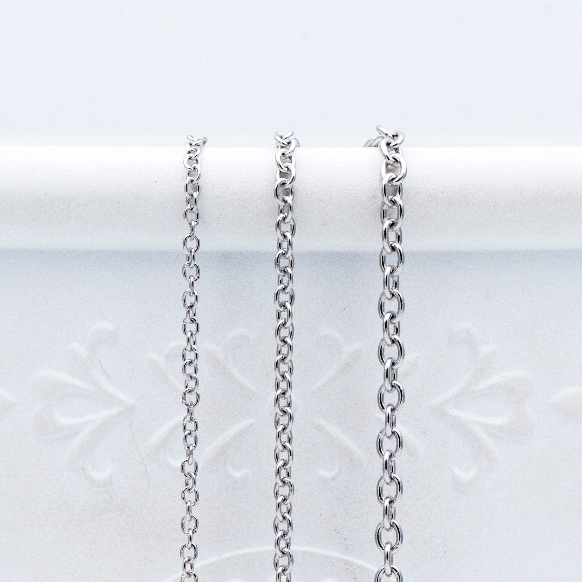 Stainless Steel Oval Cable Chains, Silver tone Dainty Chain 1.3/ 1.6/ 2mm, Color Not Tarnish (#LK-292)/ 1 Meter=3.3 ft