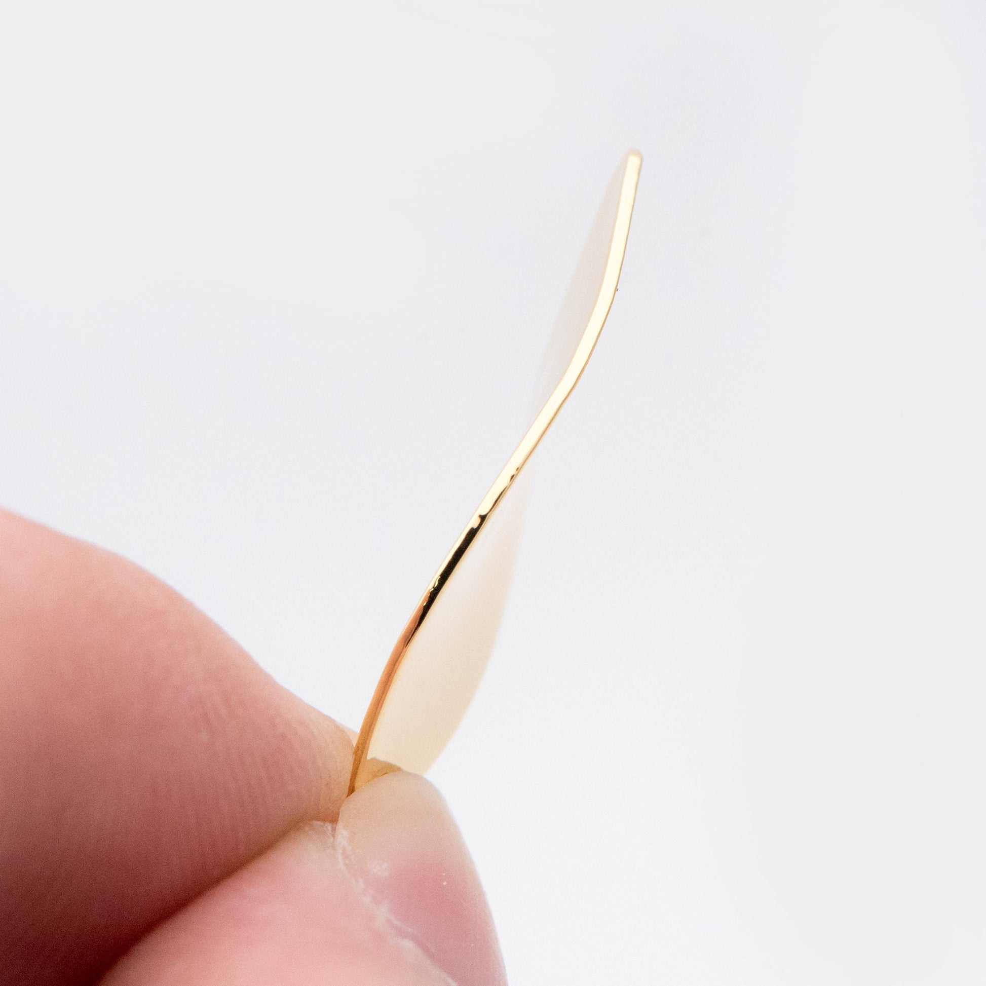 10pcs Gold/ Silver Leaf Charms, Gold/ Rhodium plated Brass, Twist Oval Pendants 23x11mm (GB-981)