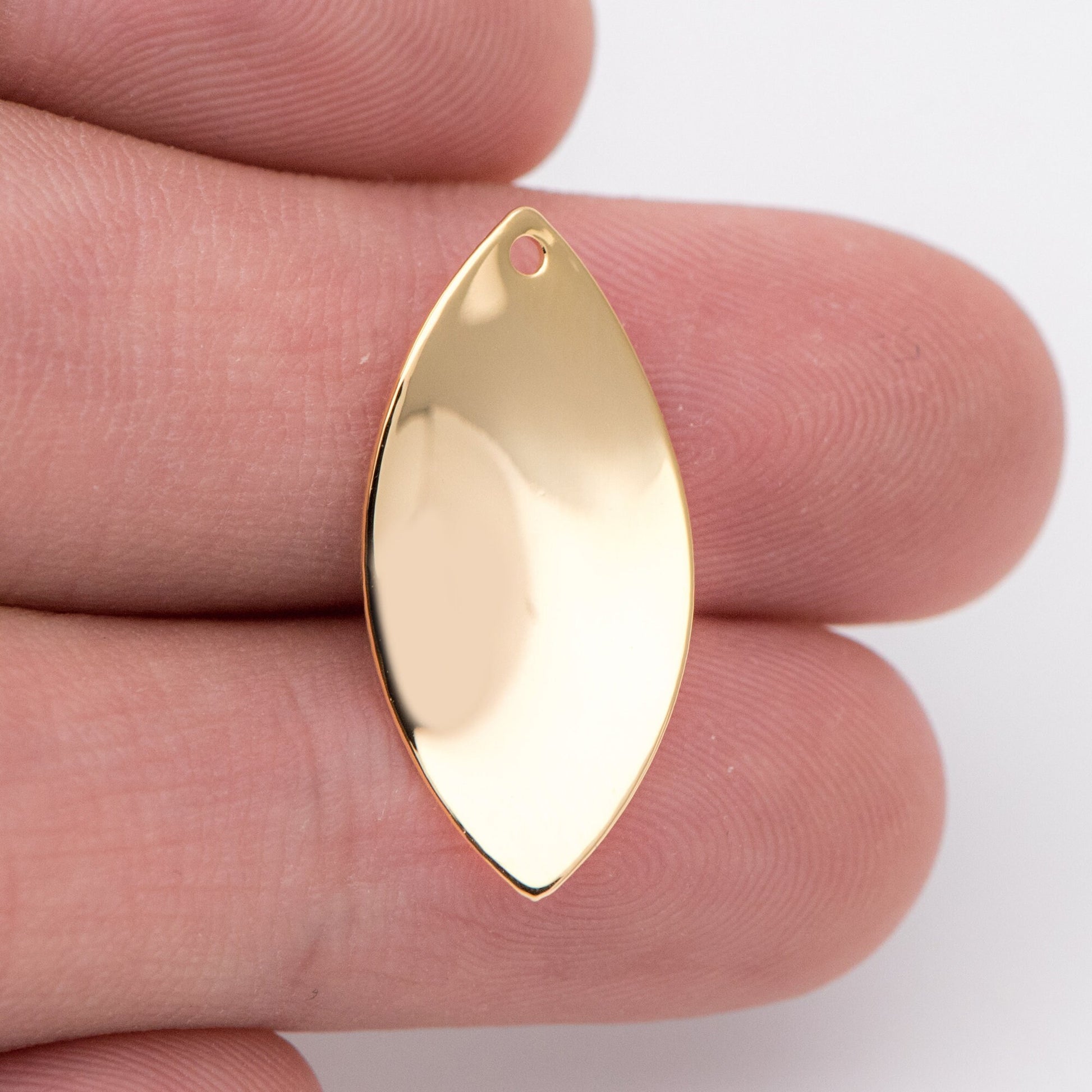 10pcs Gold/ Silver Leaf Charms, Gold/ Rhodium plated Brass, Twist Oval Pendants 23x11mm (GB-981)