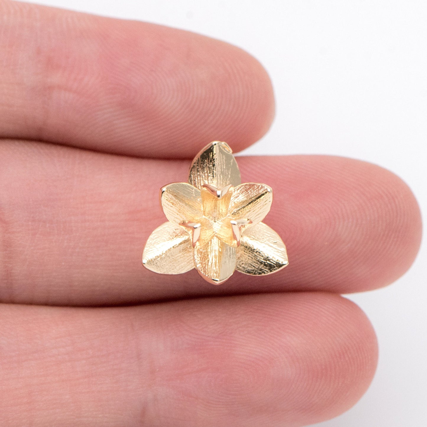 10pcs Gold/ Silver Tone Flower Ear Post with Loop, 15mm, 18K Gold/ Rhodium Plated Brass, Foral Stud Earrings (GB-984)