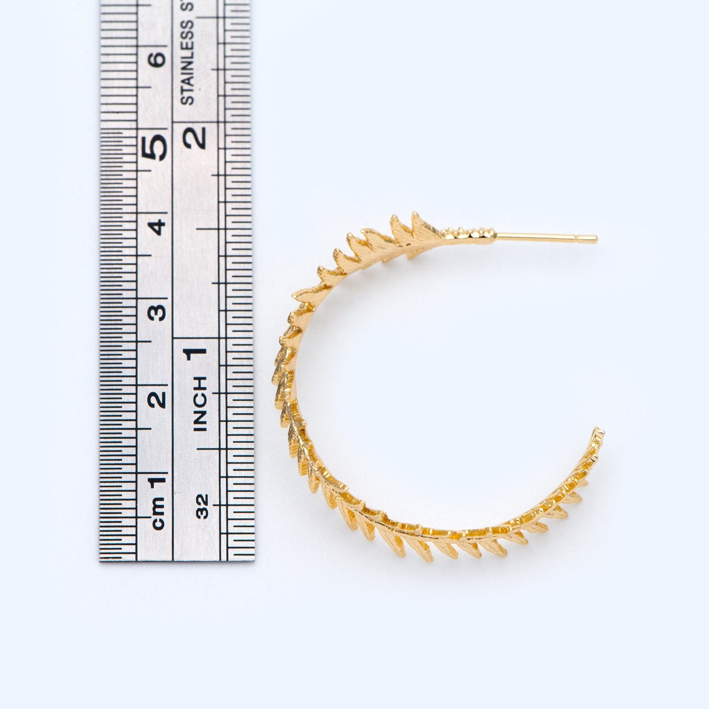 4pcs Gold / Silver Tone Feather Earring Studs 34mm, 18K Gold/ Rhodium plated Brass, Round Circle Leaf Earring (GB-1050)