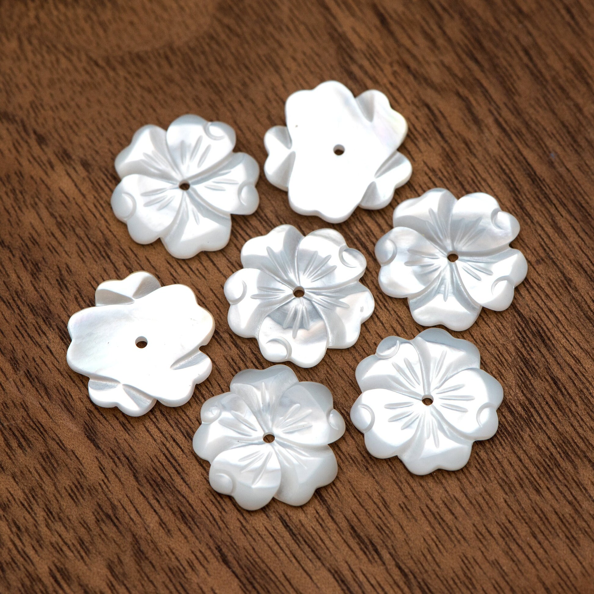 10pcs White Mother of Pearl Flowers, Carved MOP Shell Flowers 15mm, Center Drilled (V1356-1)