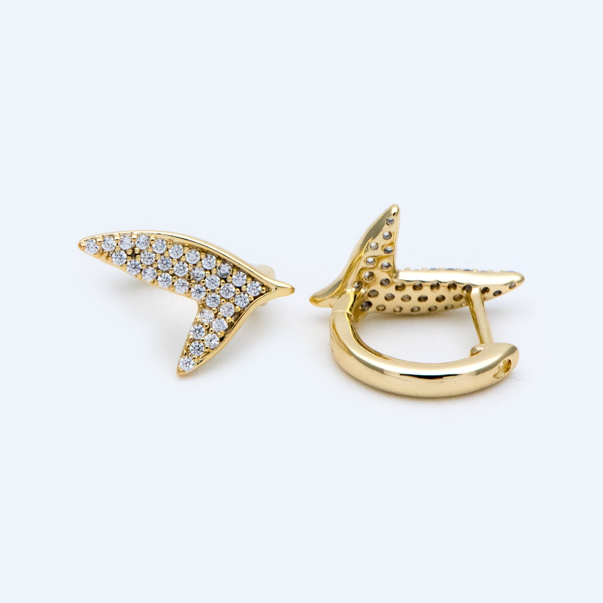 4pcs CZ Pave Gold Whale Tail Click-in Style Lever Back Earring, Earring Findings (GB-1341)