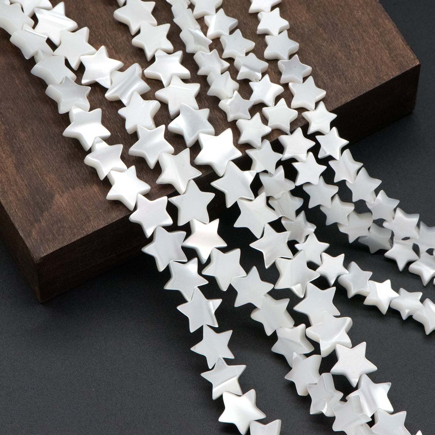 White Mother of Pearl Shell Star beads 8/ 10mm (V1367)/ full strand