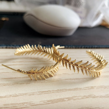 4pcs Gold / Silver Tone Feather Earring Studs 34mm, 18K Gold/ Rhodium plated Brass, Round Circle Leaf Earring (GB-1050)