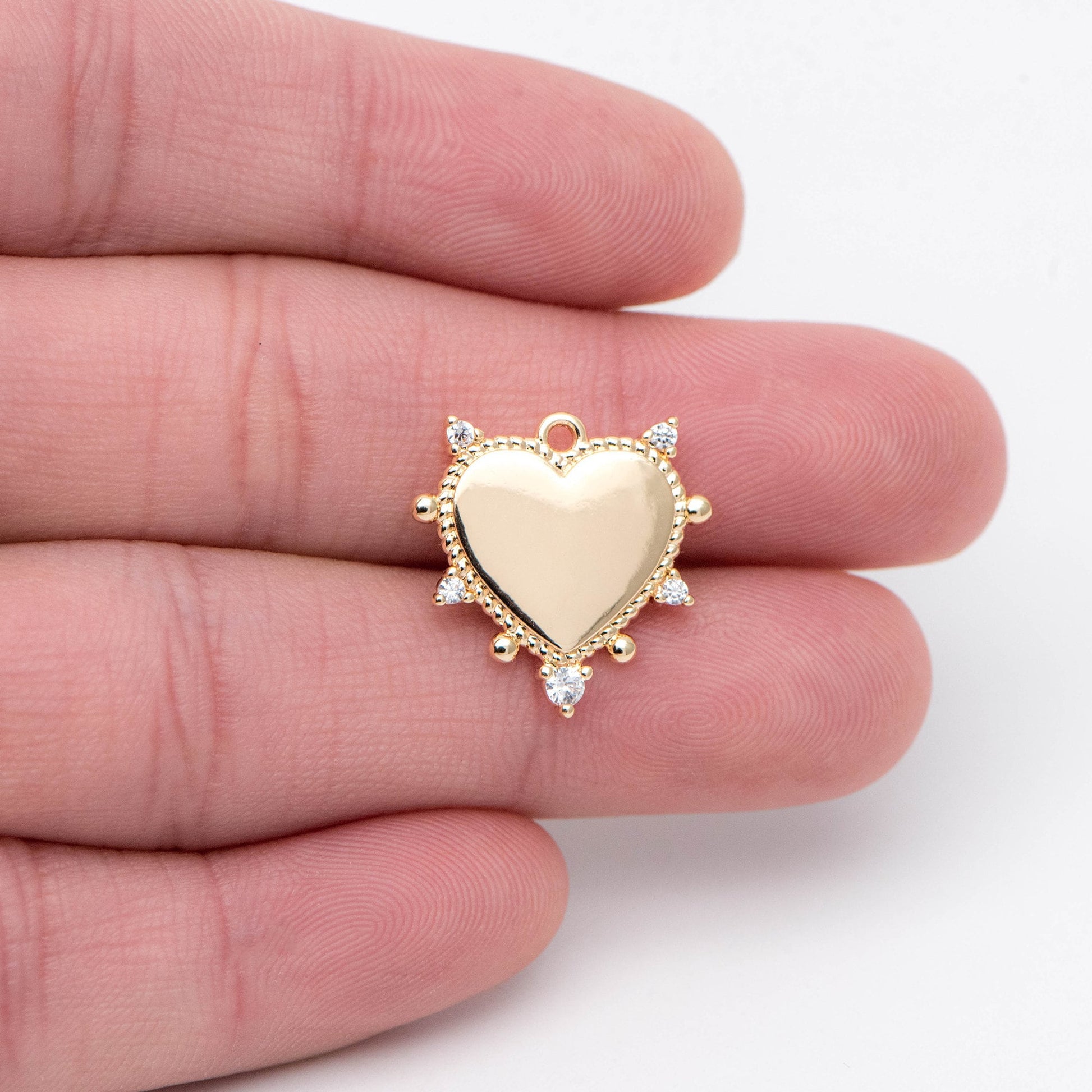 10pcs CZ pave Gold/ Silver Heart Pendants 17mm, 18K Gold/ Rhodium plated Brass, Rhinestone Heart Charms (GB-1905)