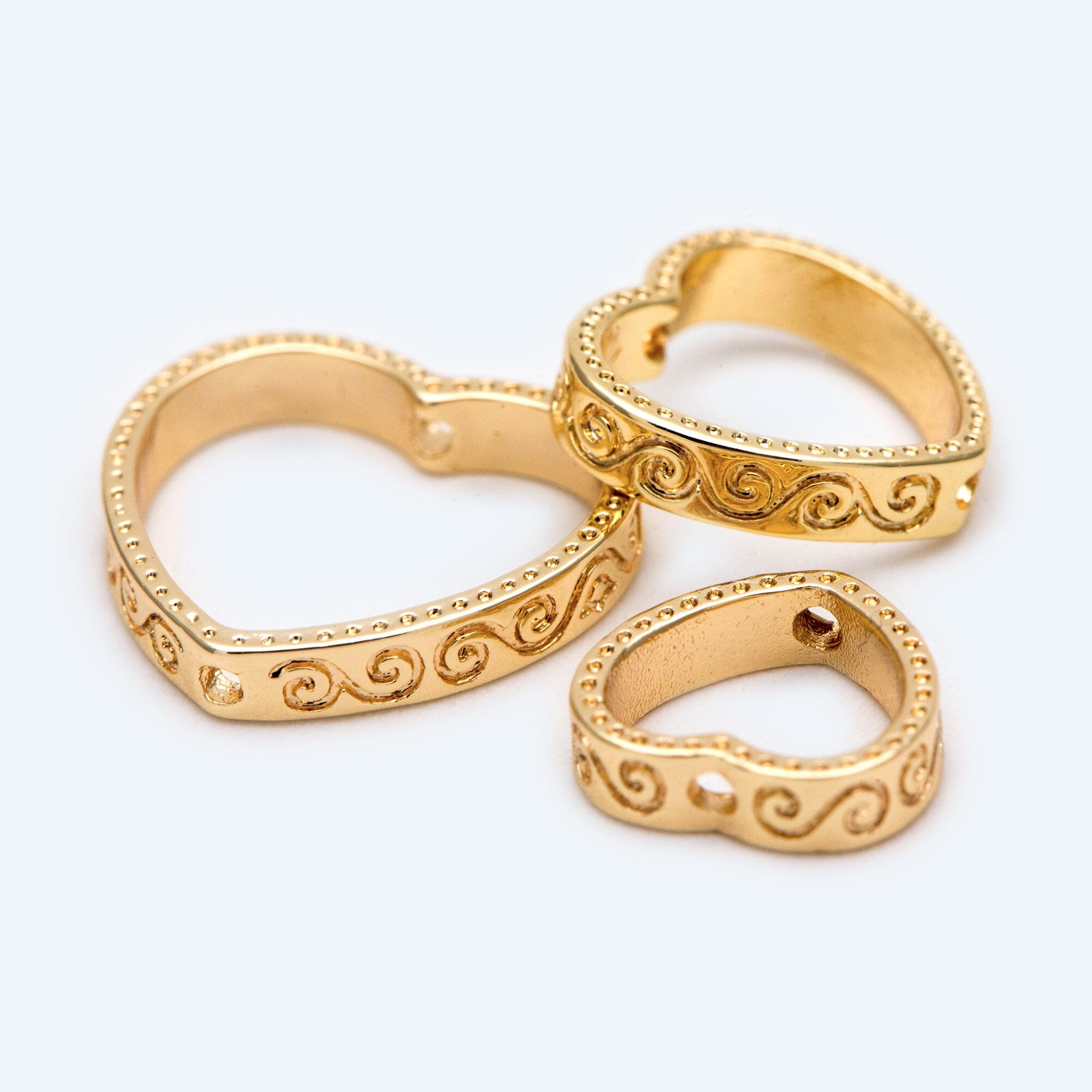 10pcs Gold Heart Link Connector with 2 Holes, 18K Gold plated Brass, Heart Hoop Ring Pendants, Outer Size 10/ 12/ 15mm (GB-1835)