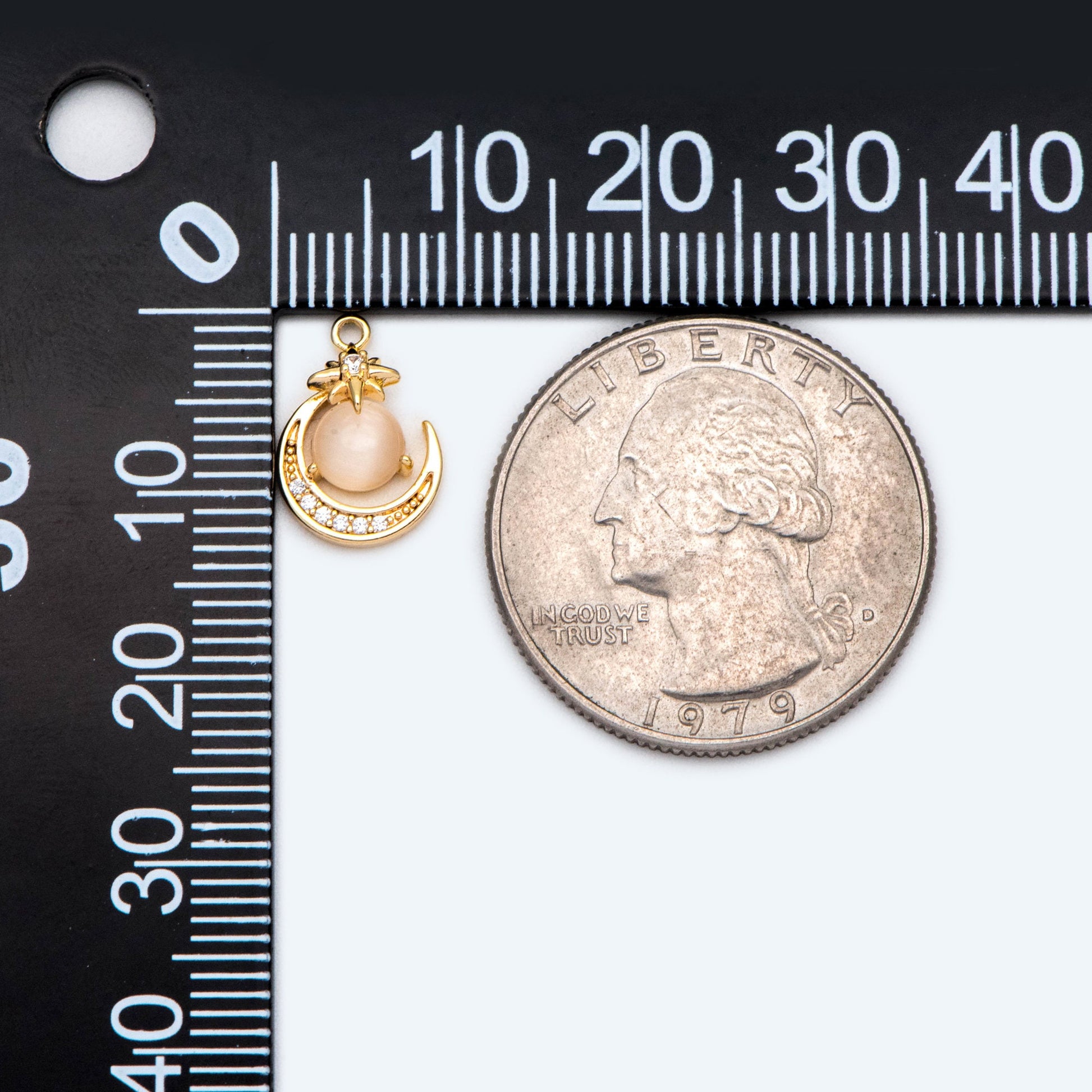 4pcs CZ Pave Gold Round Moon Star Charms, Jewelry Making, Diy Material, Jewelry Supplies (GB-2433-B)