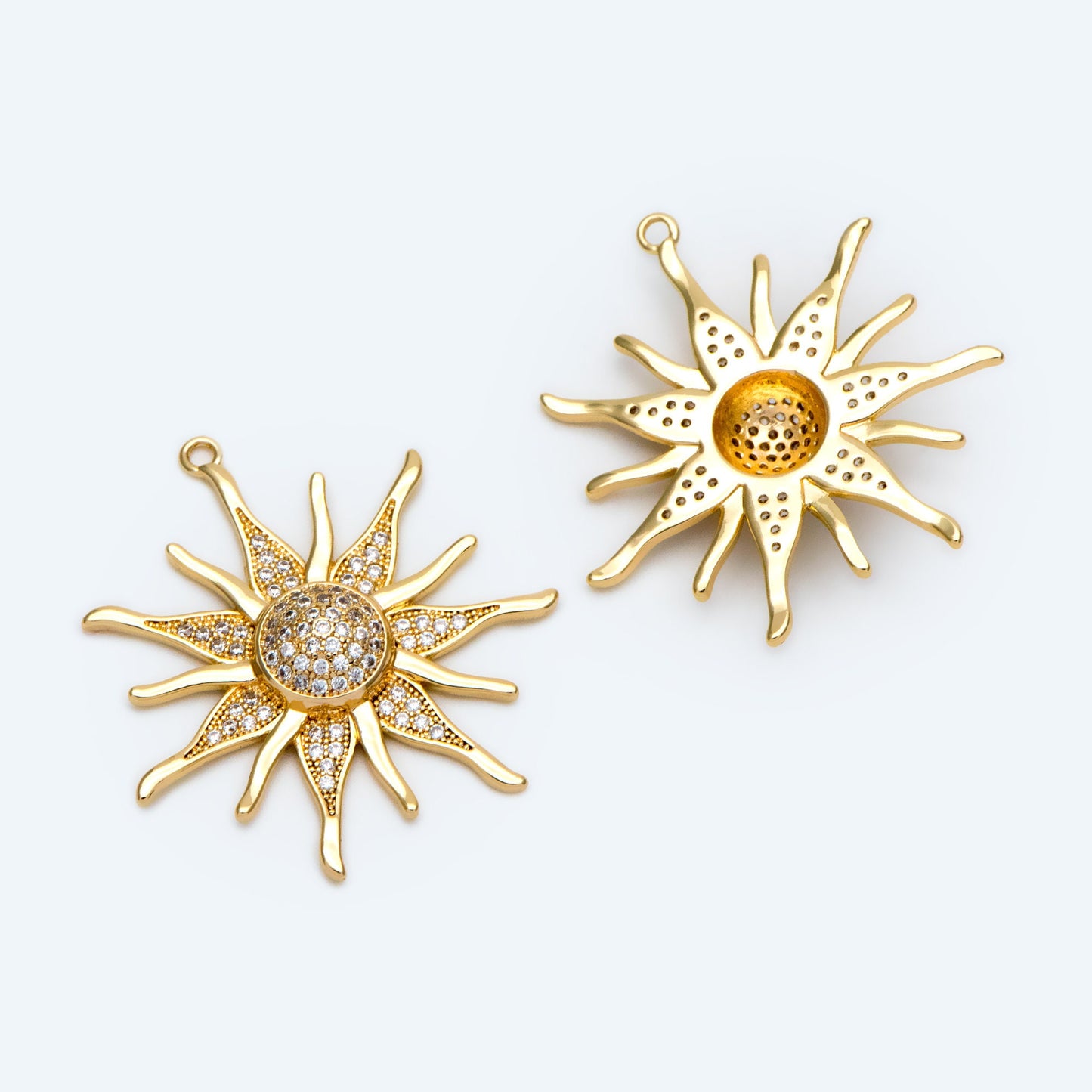 4pcs CZ Pave Gold Sun Charms: 18K Gold Plated Pendants (GB-2259-E)