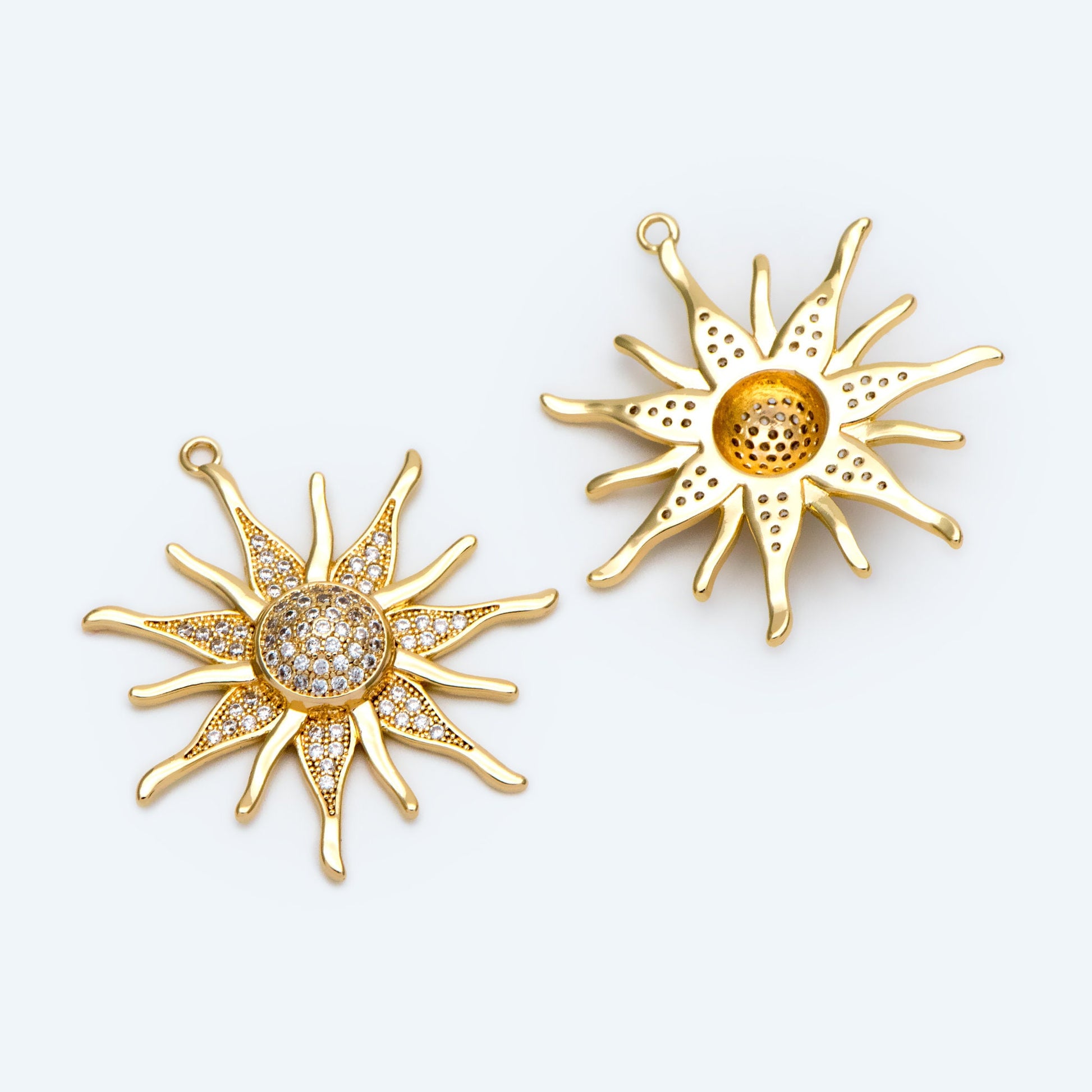 4pcs CZ Pave Gold Sun Charms: 18K Gold Plated Pendants (GB-2259-E)