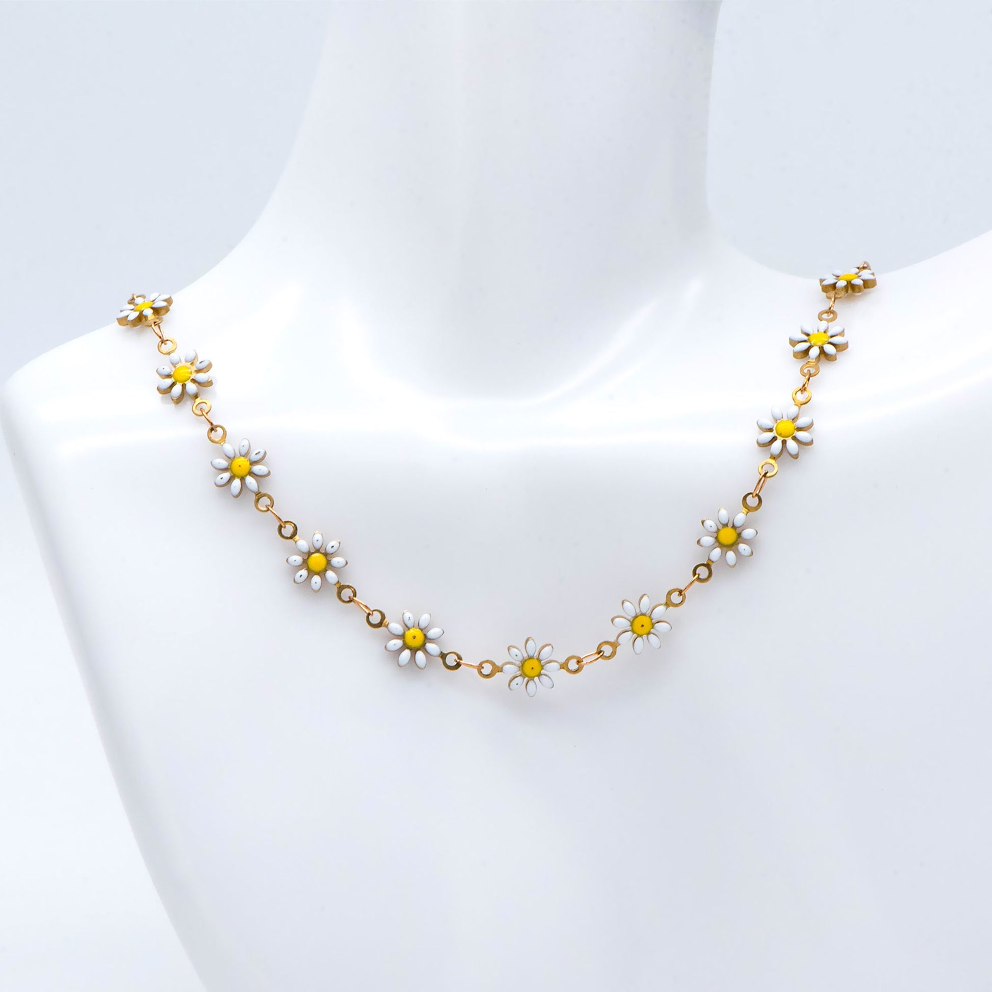 Enamel Flower Chain, Daisy Chain, Unplated Raw Brass Designer Chain 6mm, Floral Link Chain Findings, White (#LK-461-1)/ 1 Meter=3.3ft