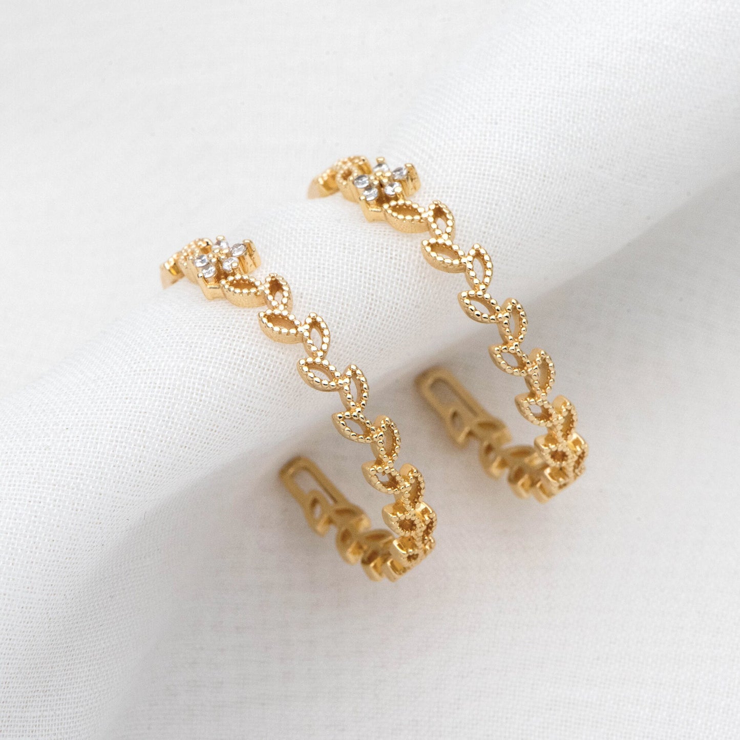 4pcs CZ Pave Dainty Gold Leaf Flower Hoop Earrings, Gold Hoop Earring, 34mm Circle Leaf Earring (GB-2003)