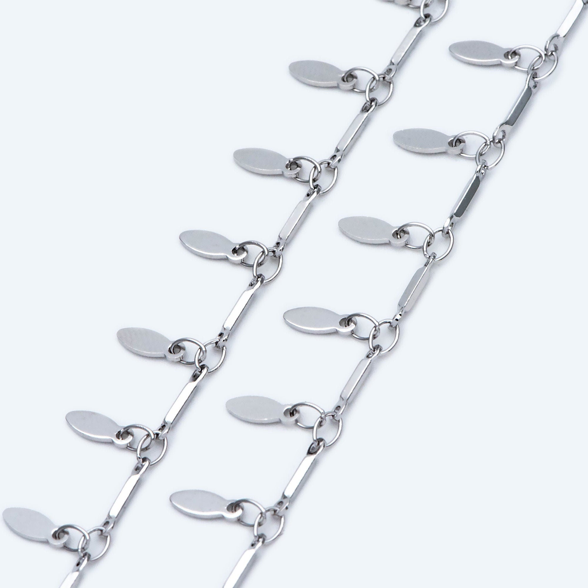 Silver Bar Chain with Dangling Oval Disc Charms, Rhodium plated Brass, Leaf Chain for Necklace Wholesale (#LK-460-2)/ 1 Meter=3.3ft