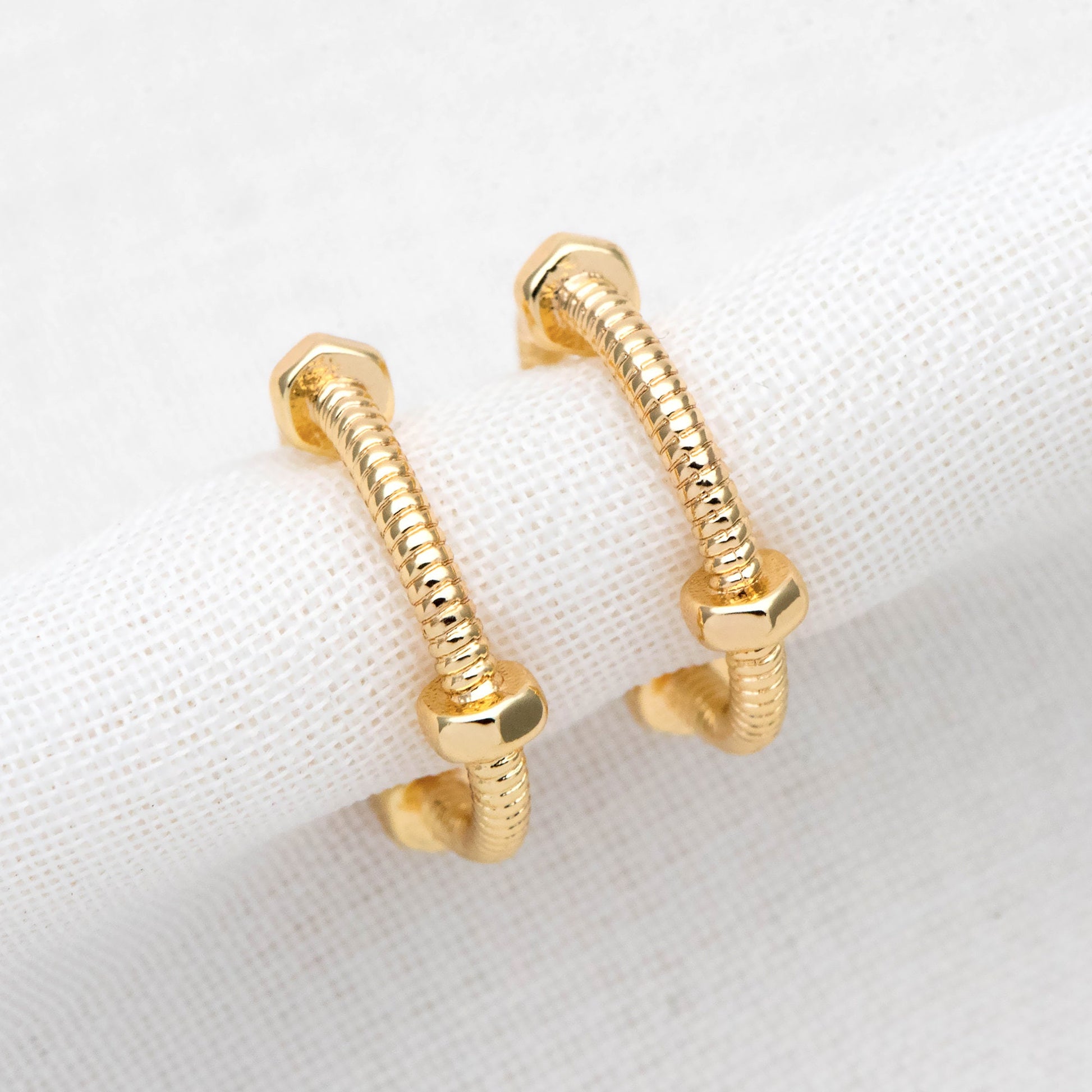 10pcs Gold Ear Cuff, Cartilage Ear Cuff, Gold Plated Ear Cuff, Nut Ear Cuff, Cartilage Earrings (GB-2120)