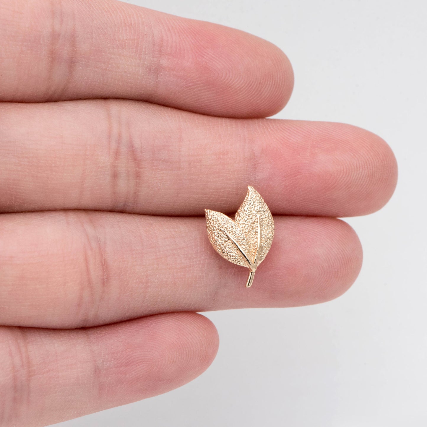 10pcs Gold Leaf Earring with Loop, 15x11mm, Gold Plated Brass Stud Earrings, DIY Ear Findings (GB-2145)