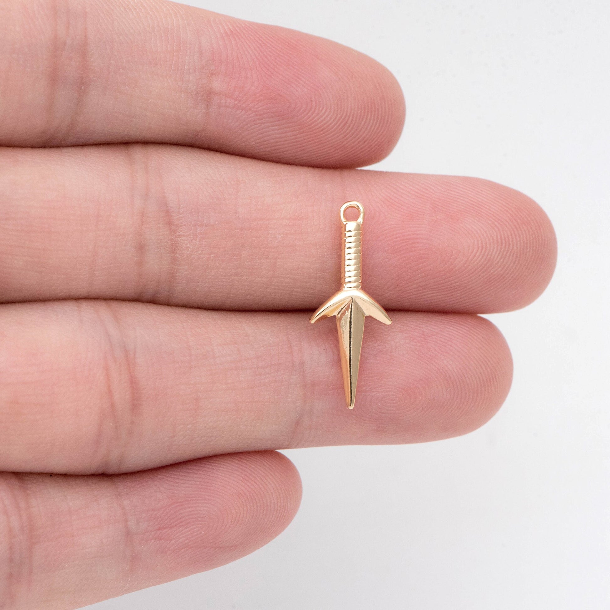 10pcs Gold/ Silver Shuriken Charm, Dirk Charm, Weapon Charm, Sword Charm, Dagger Charm (GB-2185-C)