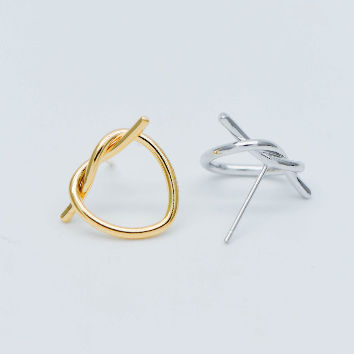 10pcs Gold/ Silver tone Heart Wire Earring Posts 18x14mm, Gold/ Rhodium plated Brass Ear Stud Components (GB-525)