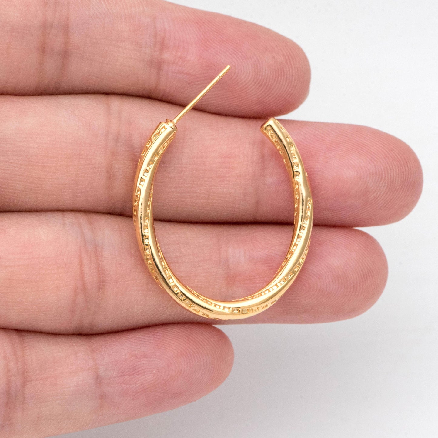 4pcs Gold Oval Earrings, Geometric earring posts, Jewelry Supplies (GB-2338)