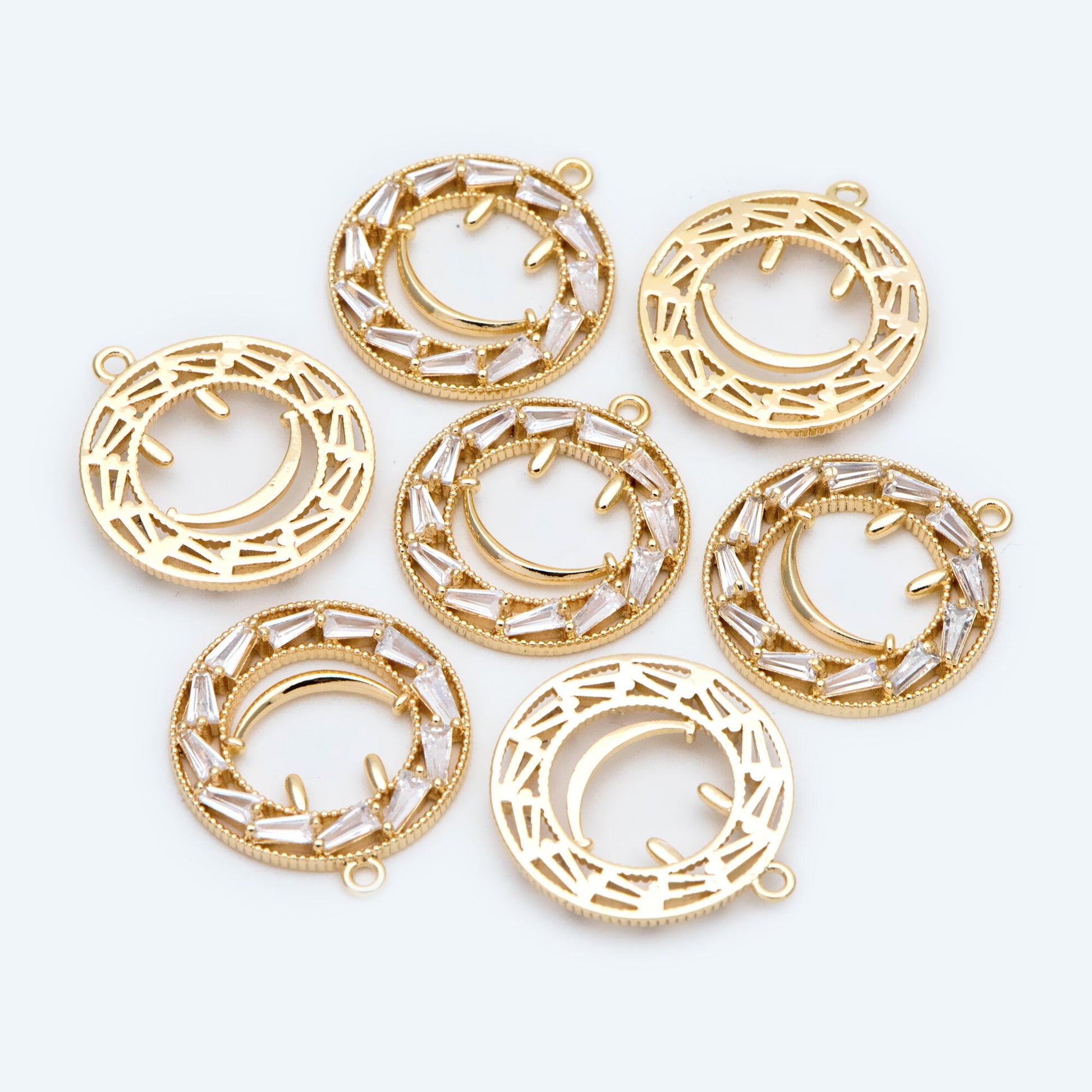 4pcs CZ pave Gold Hammered Smile Face Charm, Jewelry Making, Diy Material, Jewelry Supplies (GB-2421)