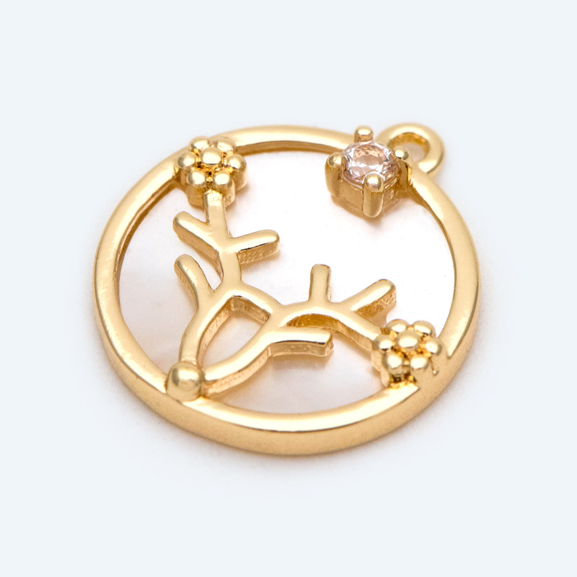 4pcs Gold Deer Charms, Mother of Pearl Shell Disc, Gold Stag Pendants (GB-2517-E)