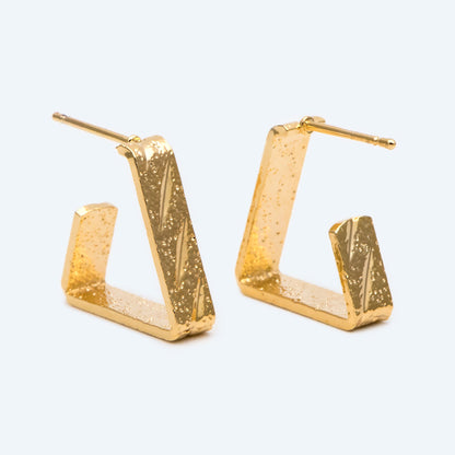 4pcs Gold Triangle Earrings, Geometric Stud Earrings (GB-2347)