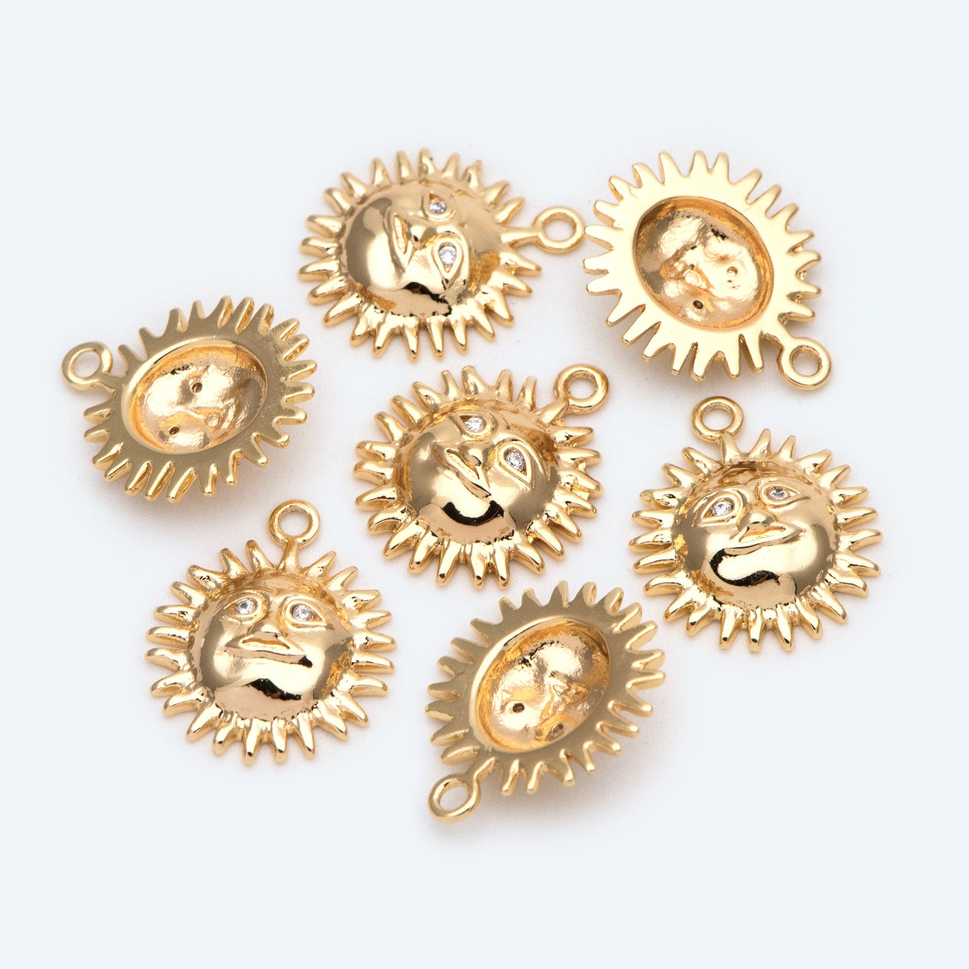 4pcs CZ Pave Gold Sun Face Charms 18x15mm, 18K Gold plated Brass, Sun Pendants (GB-1311-C)