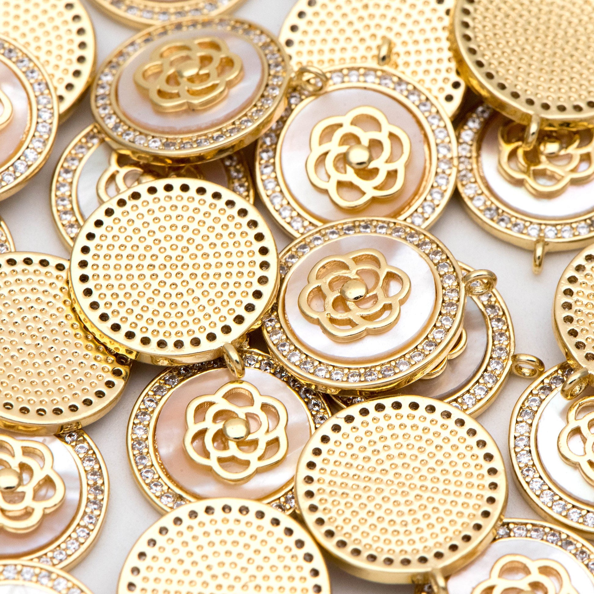 4pcs CZ Pave Gold Flower Disc Charm, Shell Disc Coin Pendants(GB-3579-D)