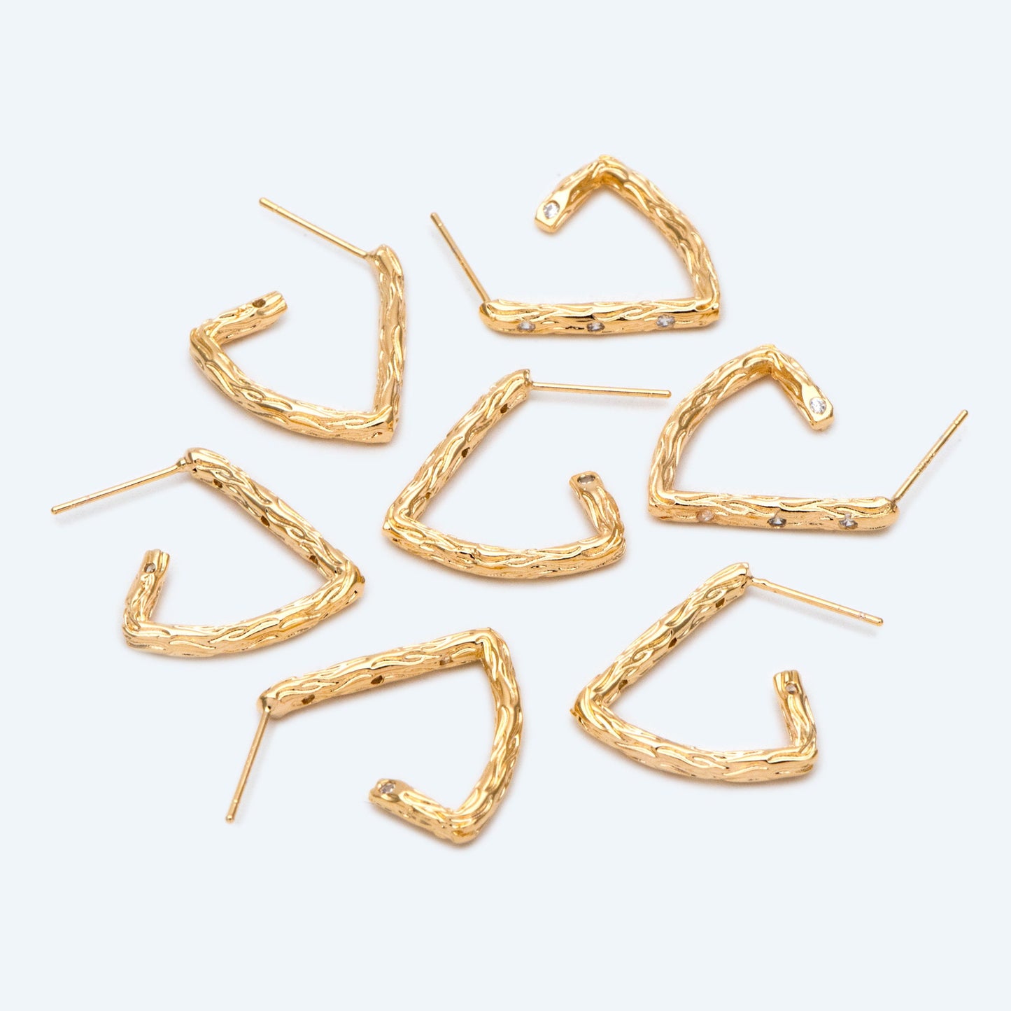 4pcs Triangle Bar Ear Posts 21mm, Gold Plated Brass, Geometric Rustic Earring Studs (GB-2605)