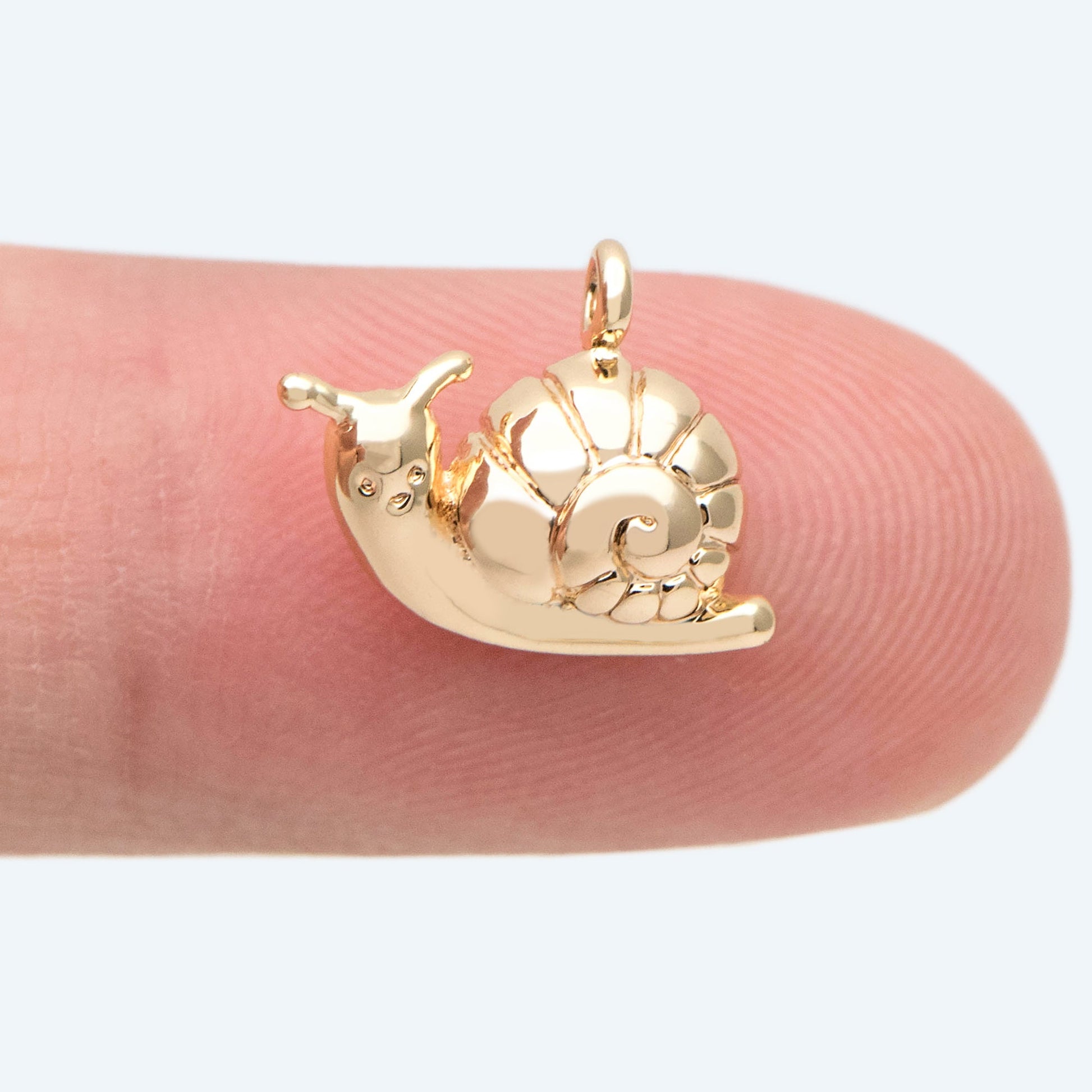 10pcs Gold snail Charm, Earring Findings, Jewelry Making, Diy Material, Jewelry Supplies(GB-2647)