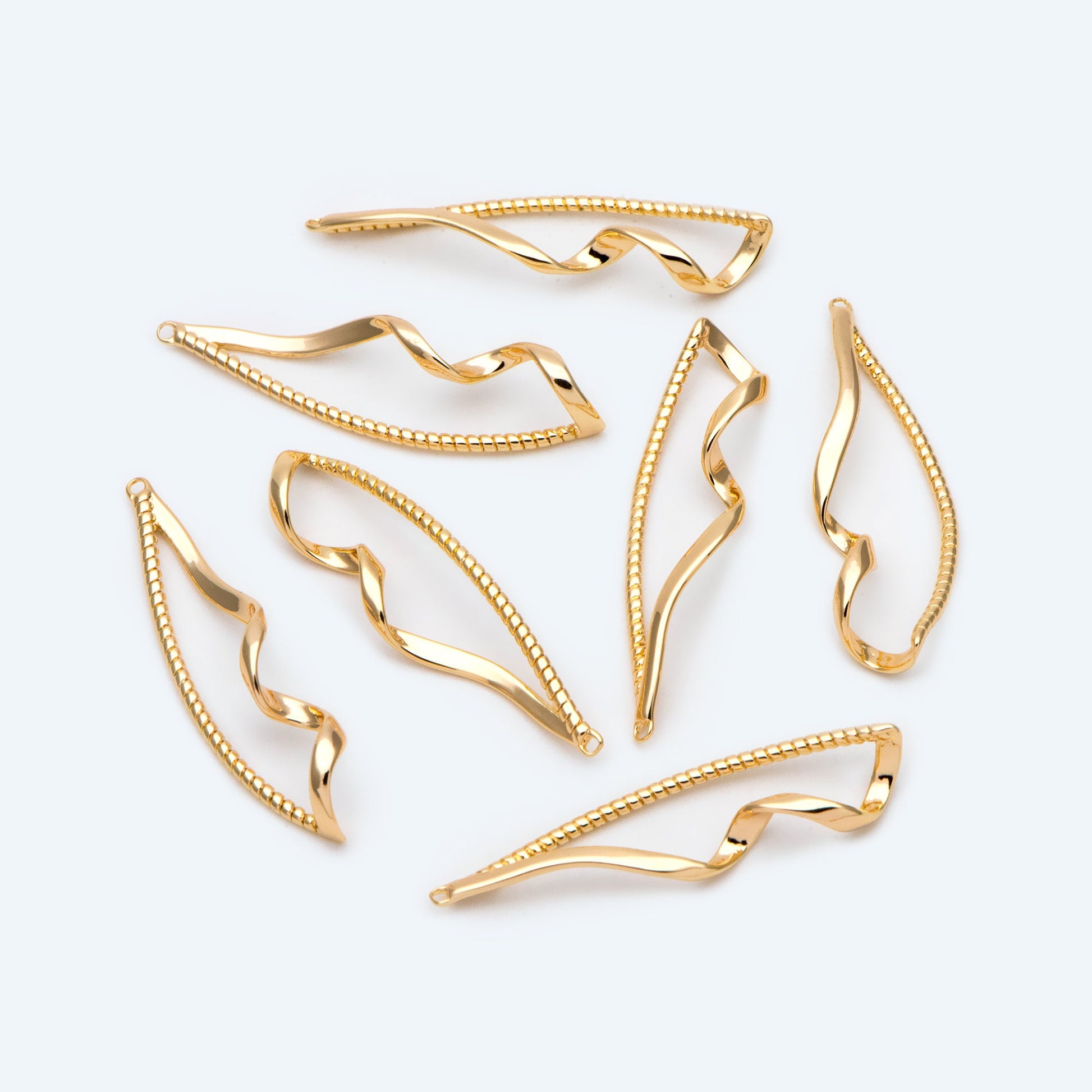 4pcs Gold plated Brass Twist Wire Pendants, Earring Component Charms (GB-2658)