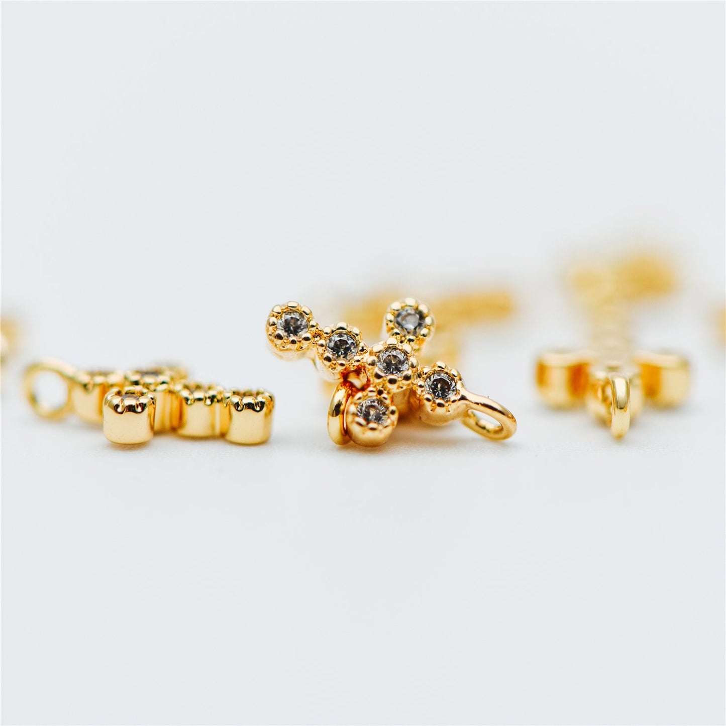 4pcs CZ Pave Cross Charm, Small Cross Charm, Cross Pendant, Cross Necklace Charm, Tiny Cross (GB-2731-C)