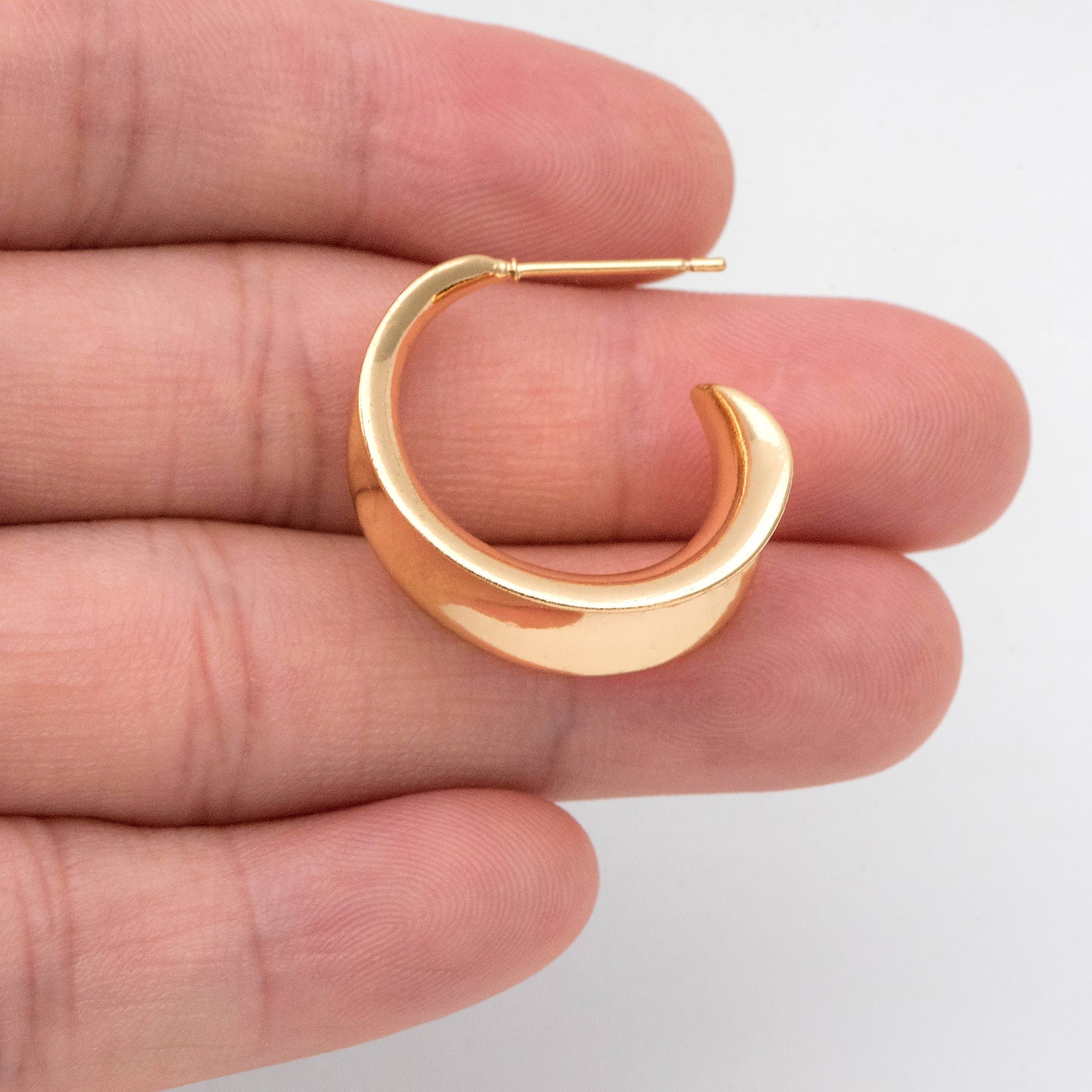 4pcs Gold Minimalist C Shape Earring Posts, 18K Gold plated Brass Ear Posts, Stud Earrings (GB-2828)