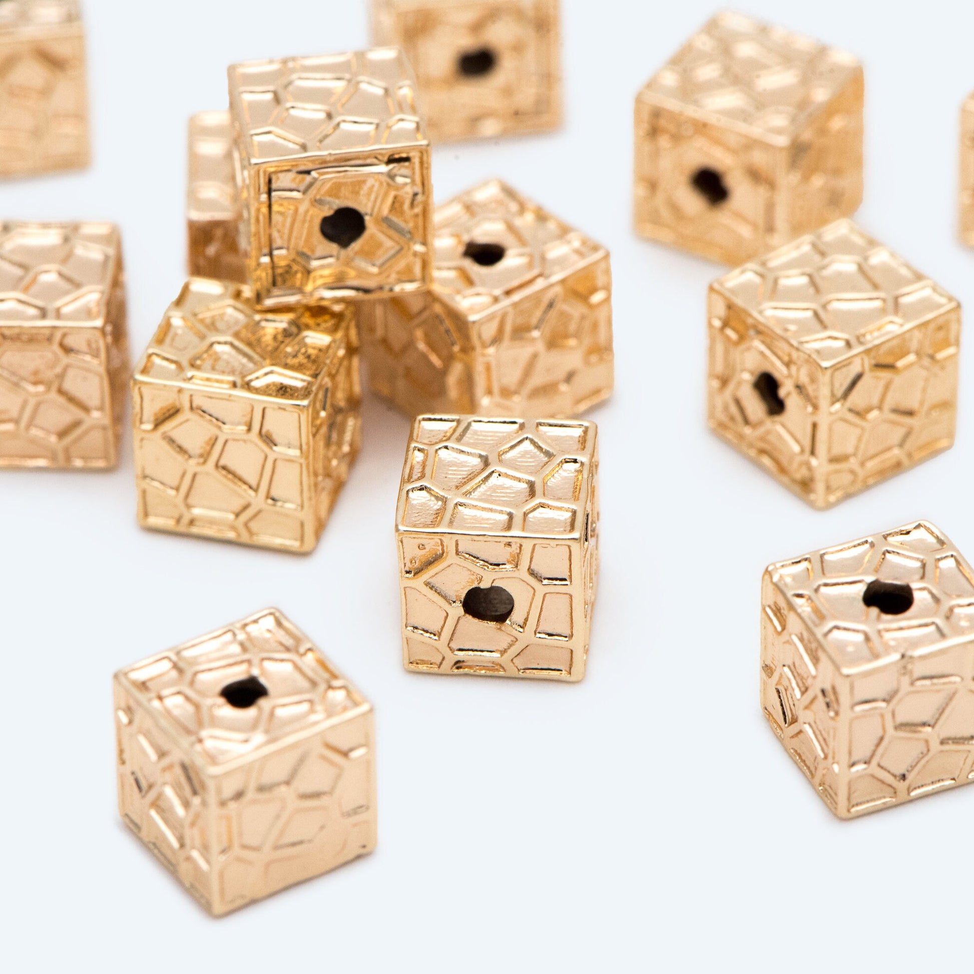 10pcs Gold Cube Spacers 8mm, 18K Gold plated Brass Square Beads, Jewelry Making, Diy Material, Jewelry Supplies (GB-2825)