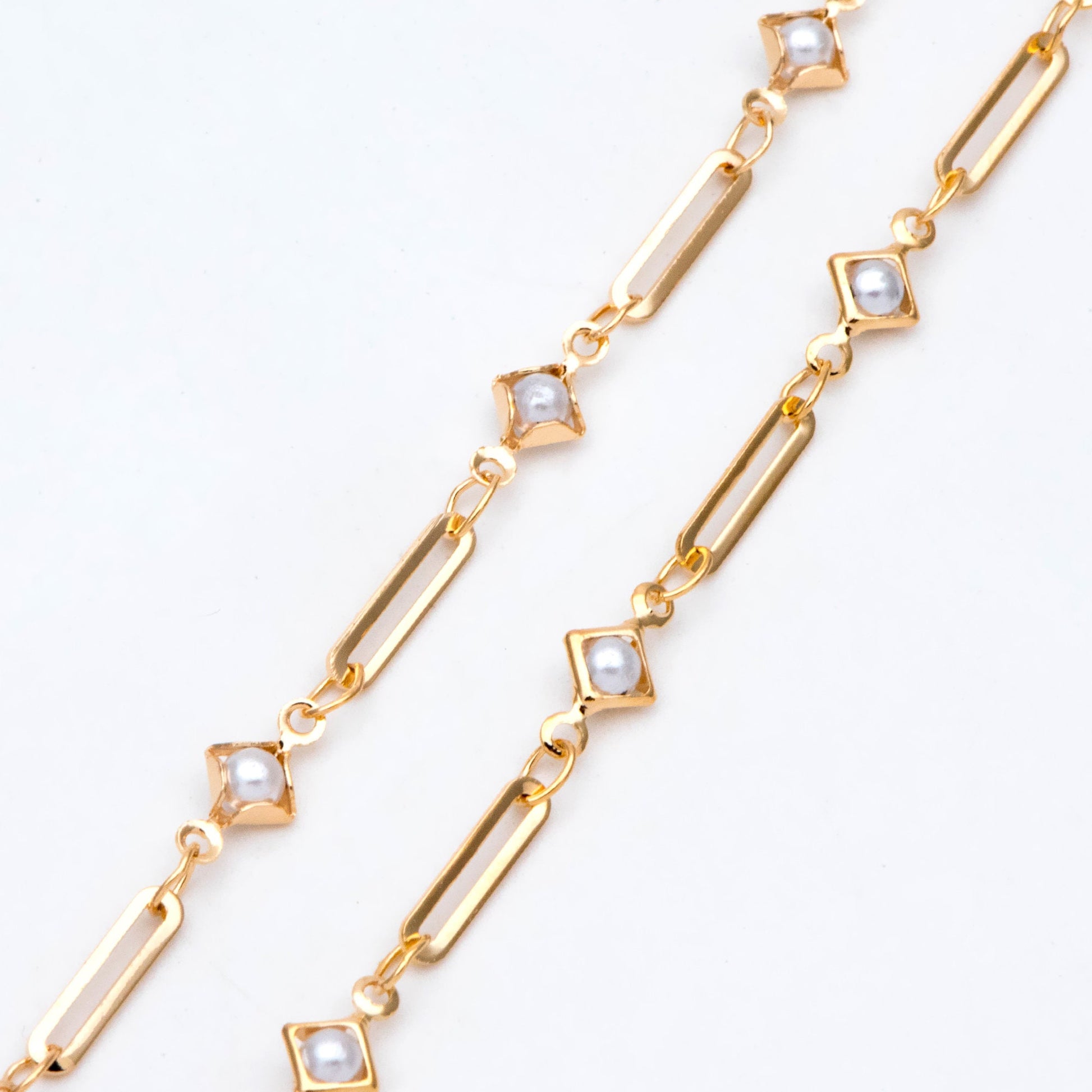 Gold Faux Pearl Beaded Chain, 18K Gold plated Brass Cable Chain with Rhombus Bezel Faux Pearl (LK-510) / 1 meter= 3.3ft
