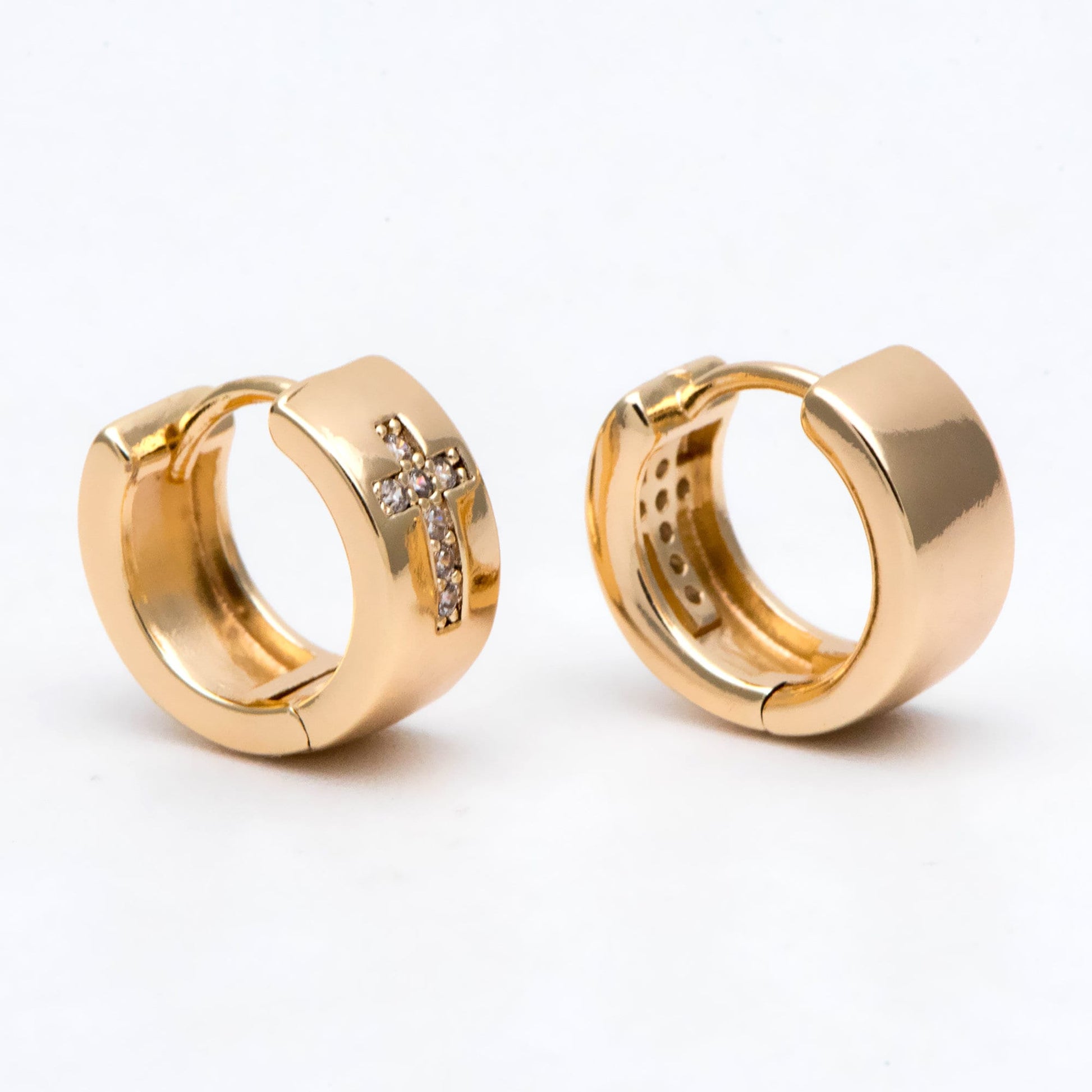 4pcs CZ Pave Cross Huggie Earrings, Hoop Earrings, 18K Gold plated Brass, Earring Component Findings (GB-2873)
