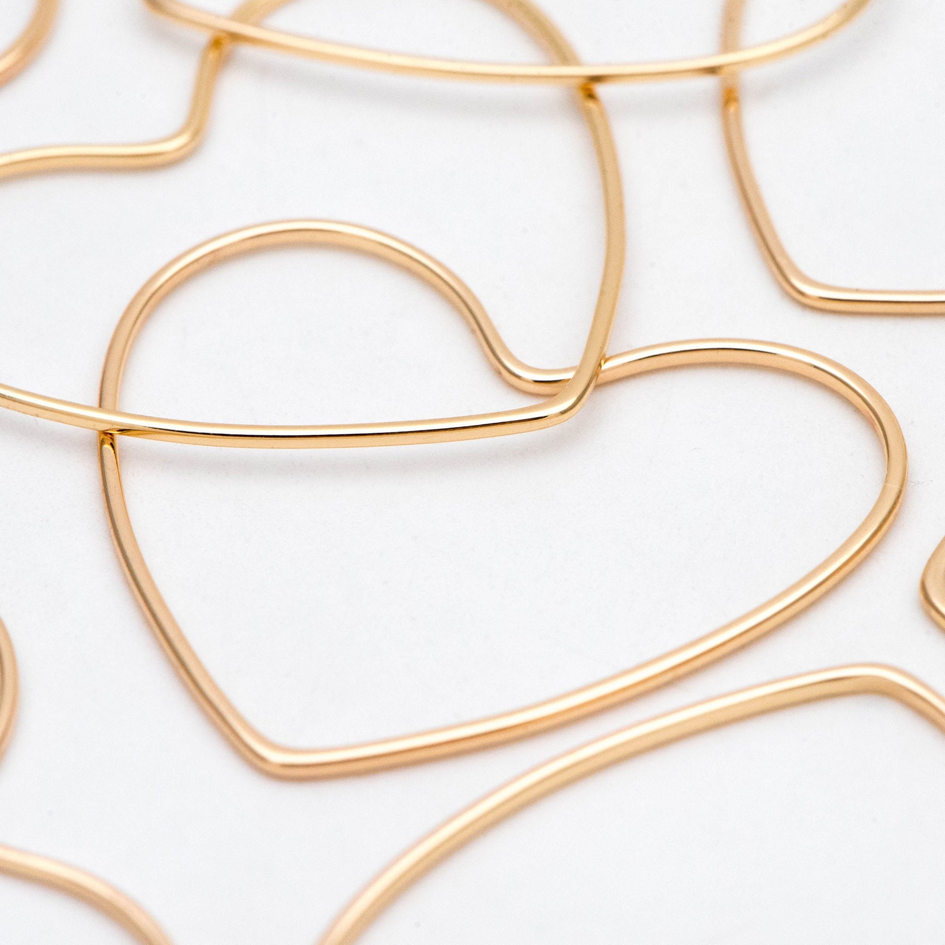 10pcs Gold Heart Link Charms, 18K Gold plated Brass, Heart Hoop Pendants 28x32mm (GB-2931)