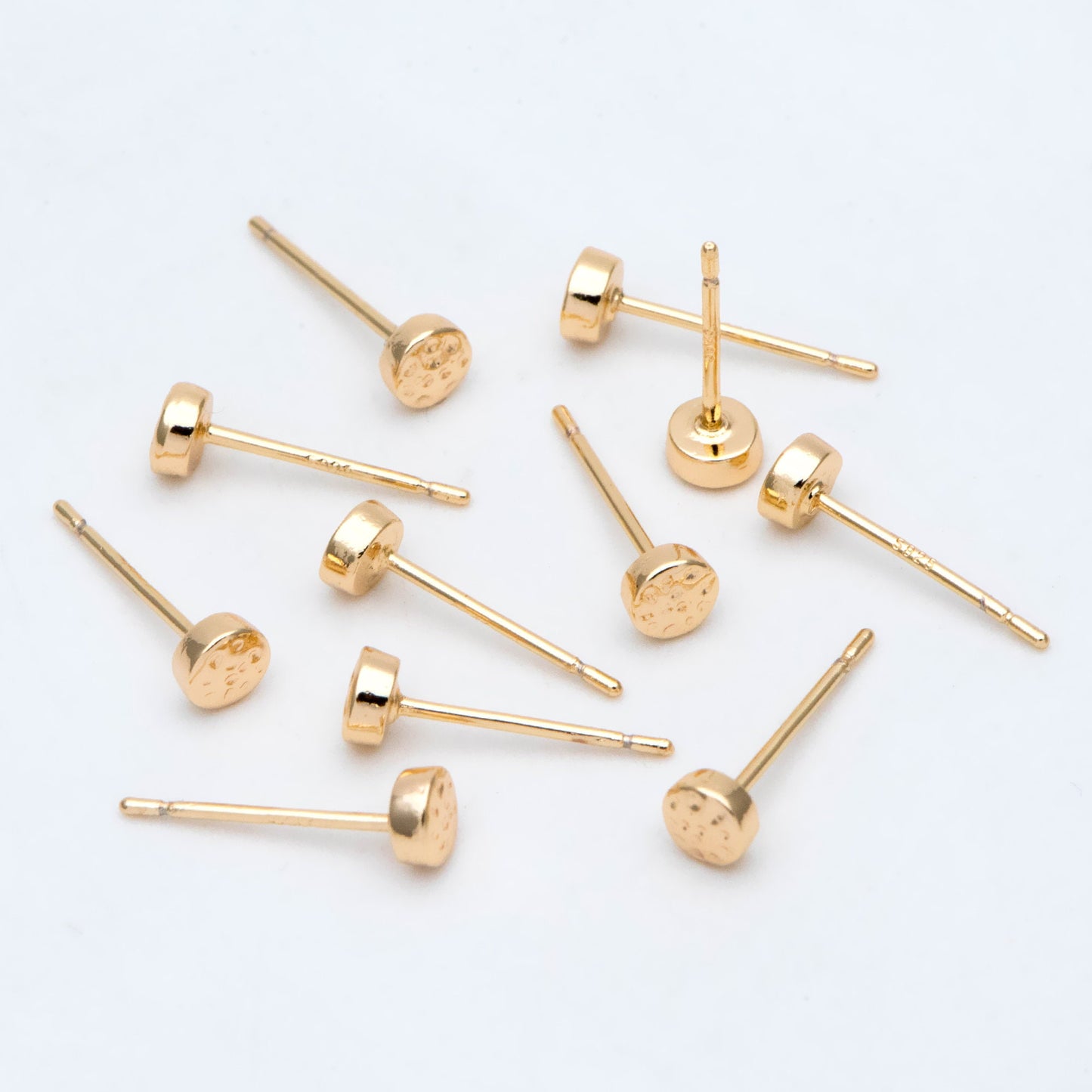 10pcs Gold/ Silver Hammered Round Coin Stud Earring, 18K Gold/ Rhodium plated Brass, Geometric Ear Posts (GB-2950)
